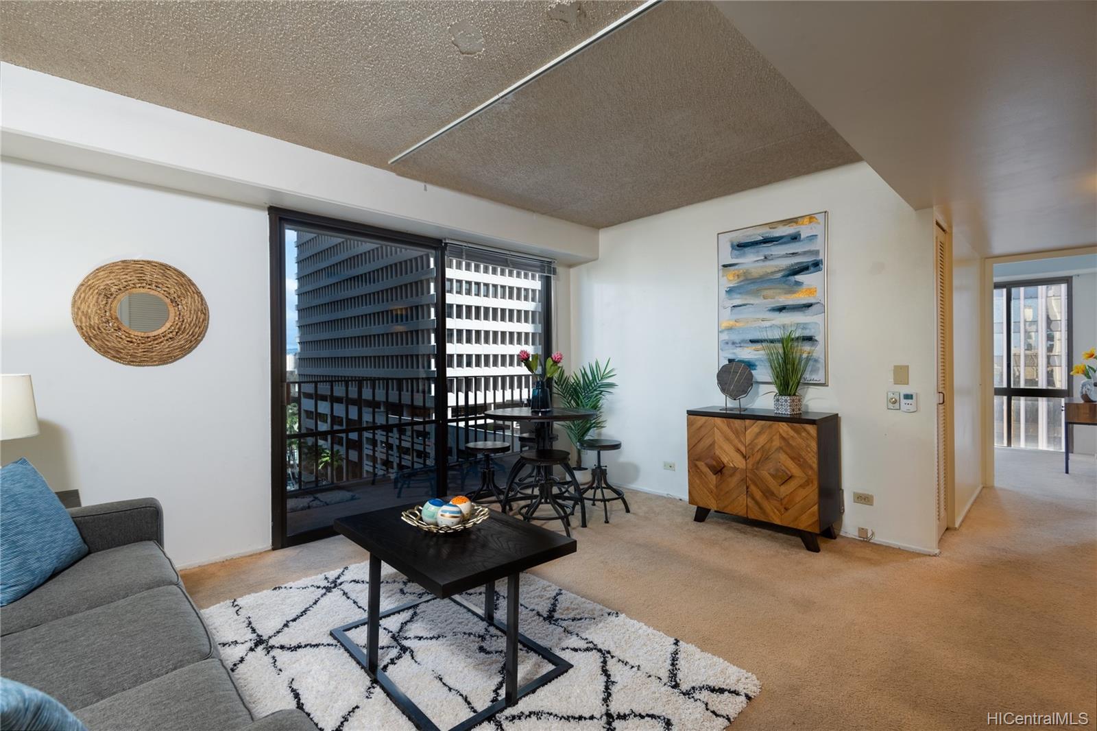 225 Queen Street  Unit 9G