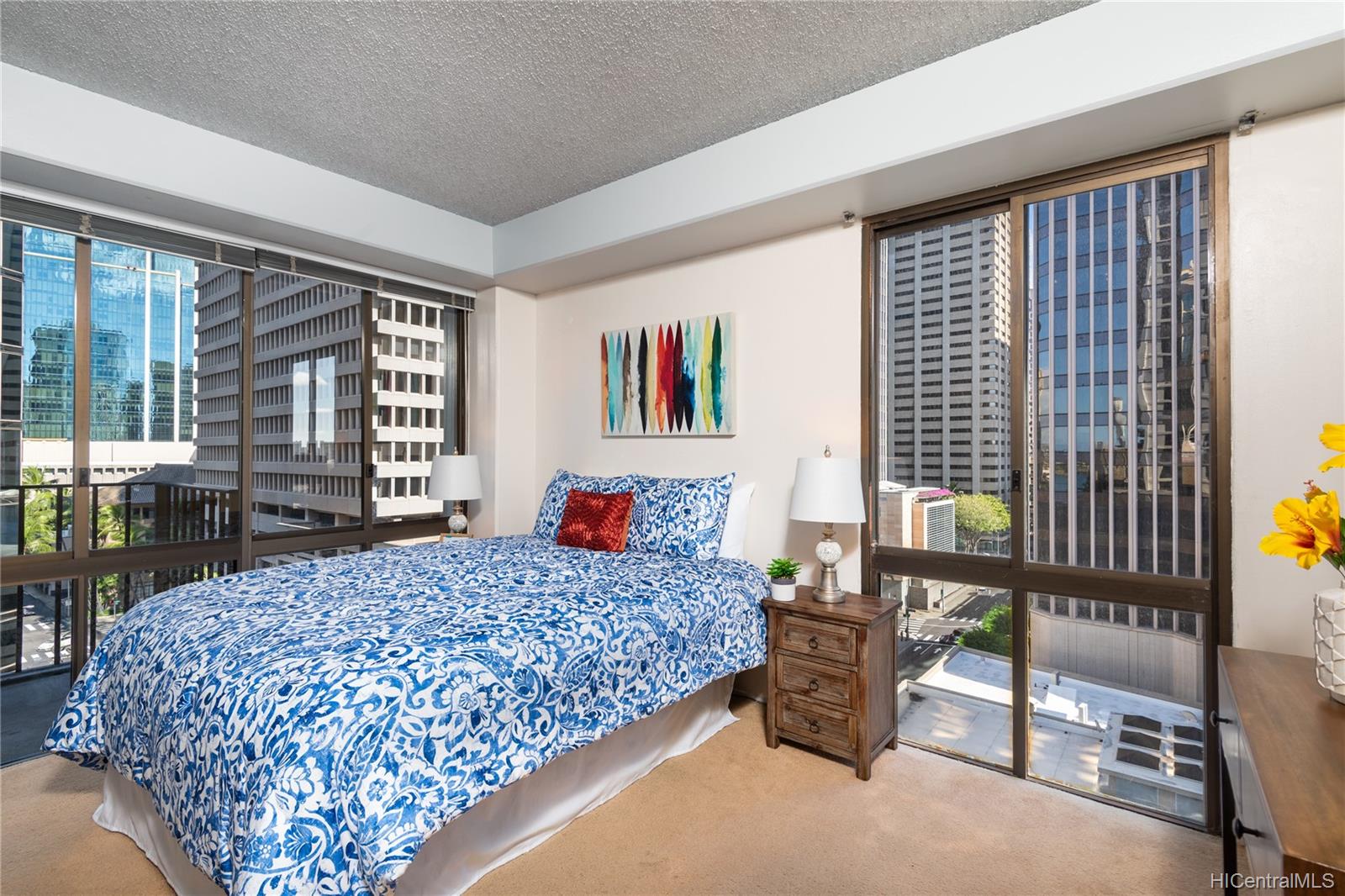 225 Queen Street  Unit 9G