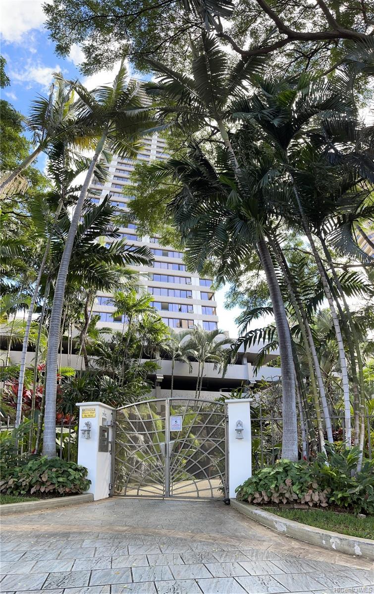 343 Hobron Lane  Unit 2701