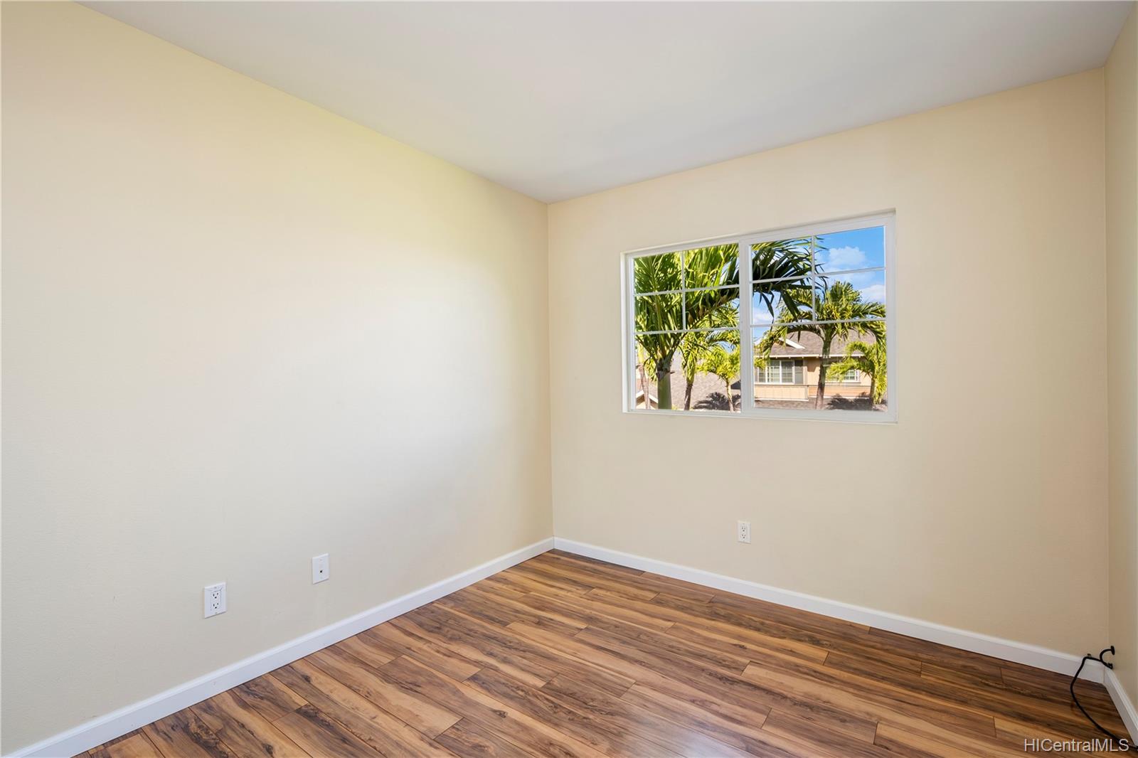 91-2111 Kaioli Street  Unit 2402