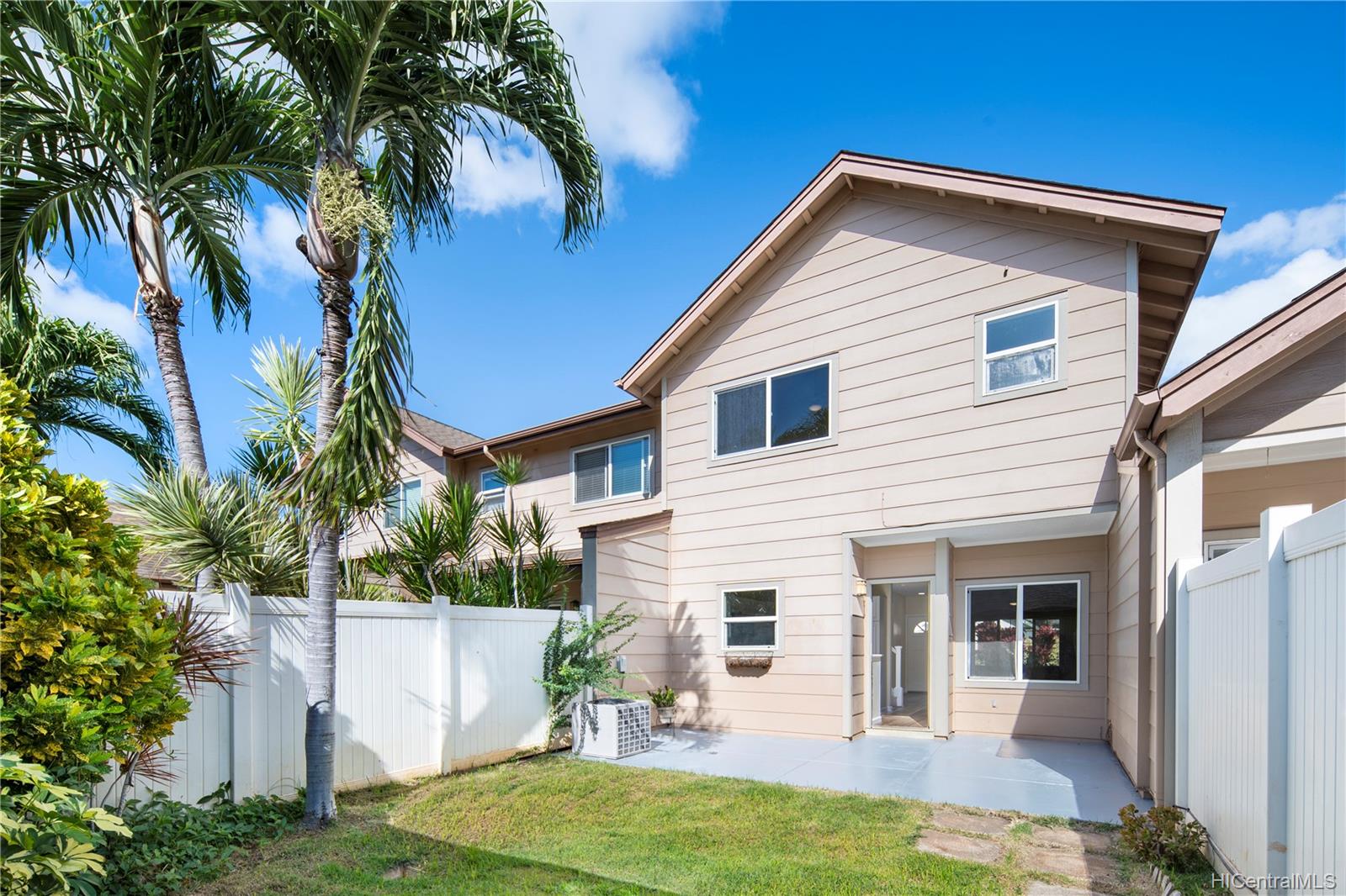 91-2111 Kaioli Street  Unit 2402