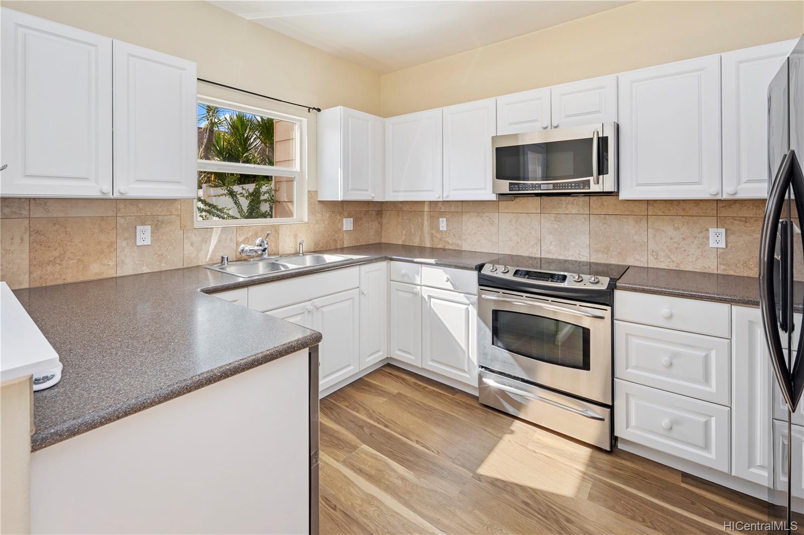 91-2111 Kaioli Street  Unit 2402