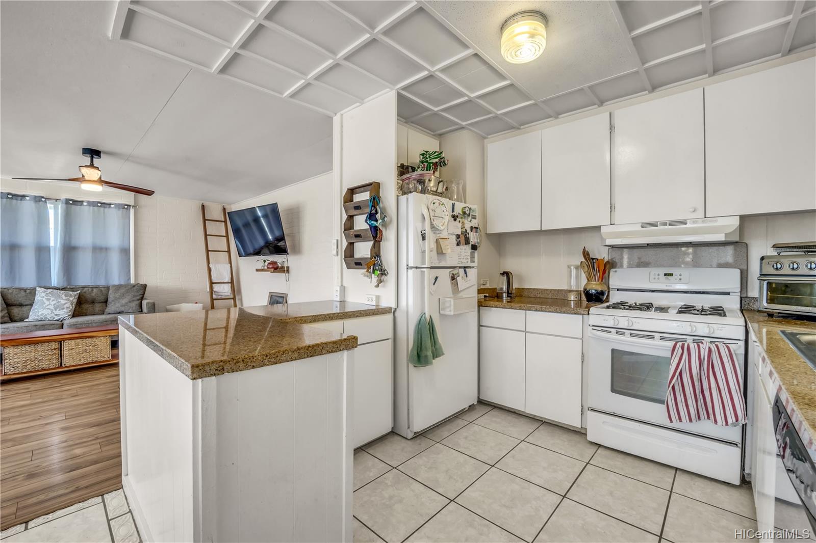 1233 Keolu Drive