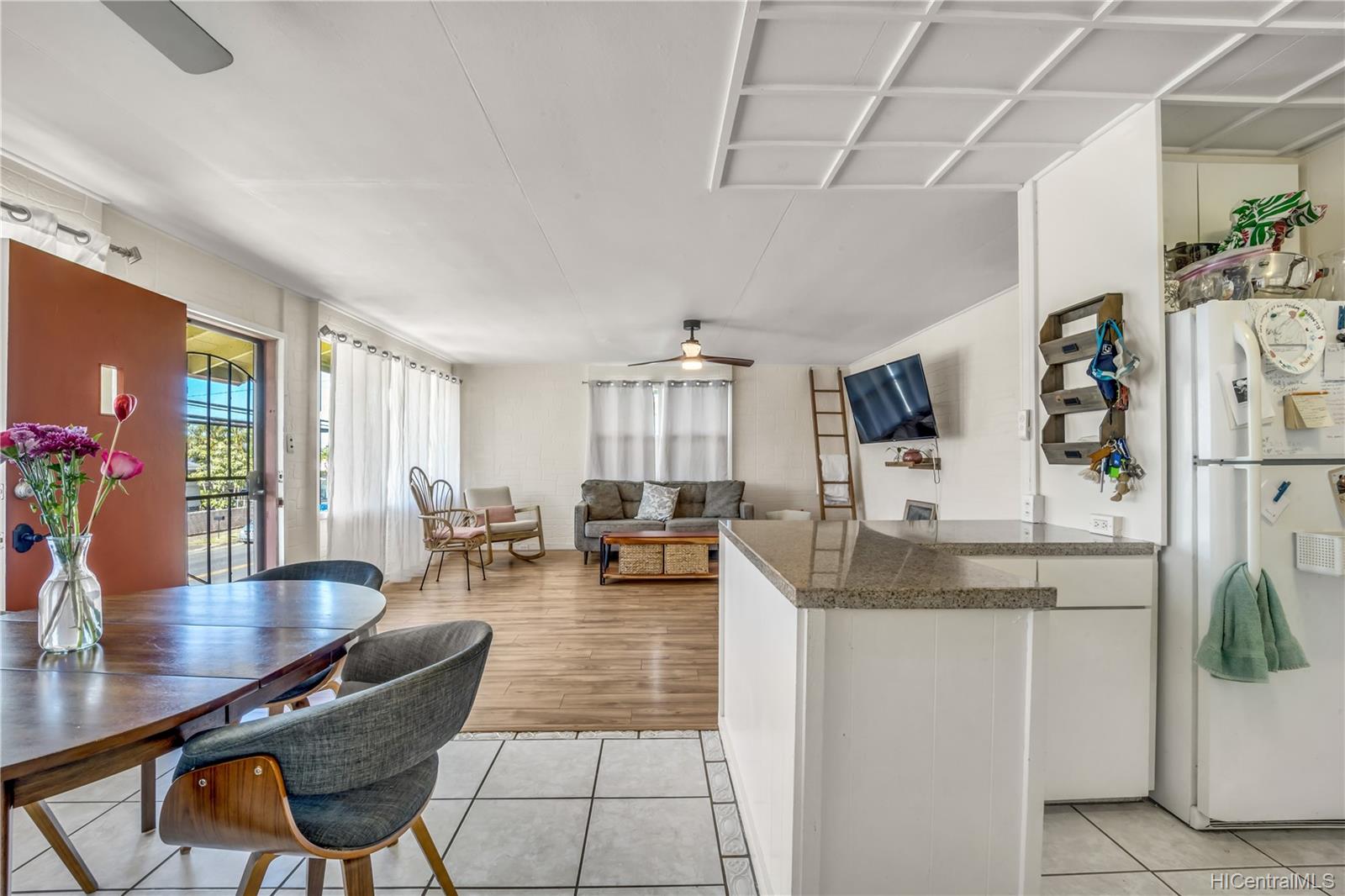 1233 Keolu Drive