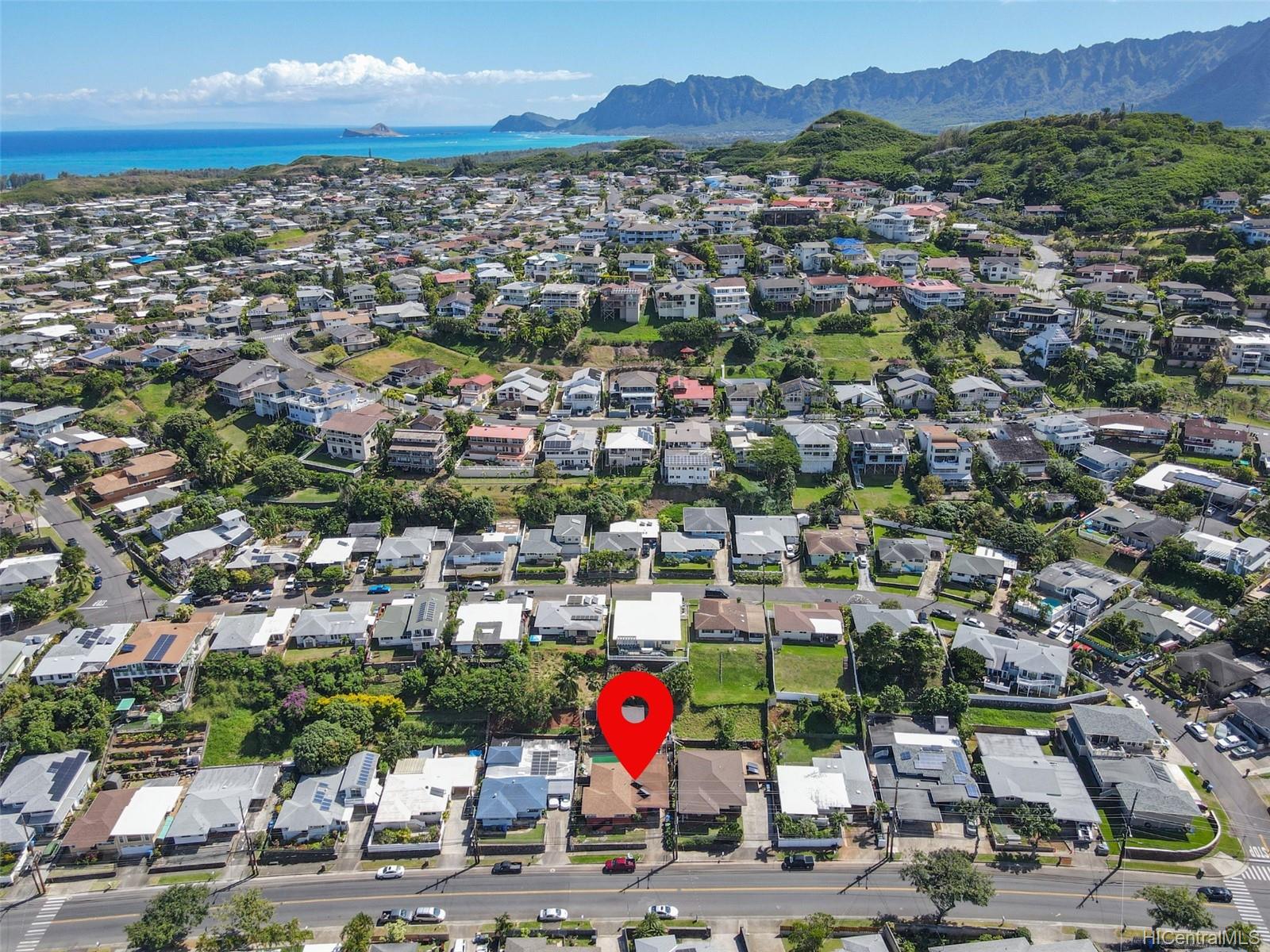 1233 Keolu Drive 1233 Keolu Drive