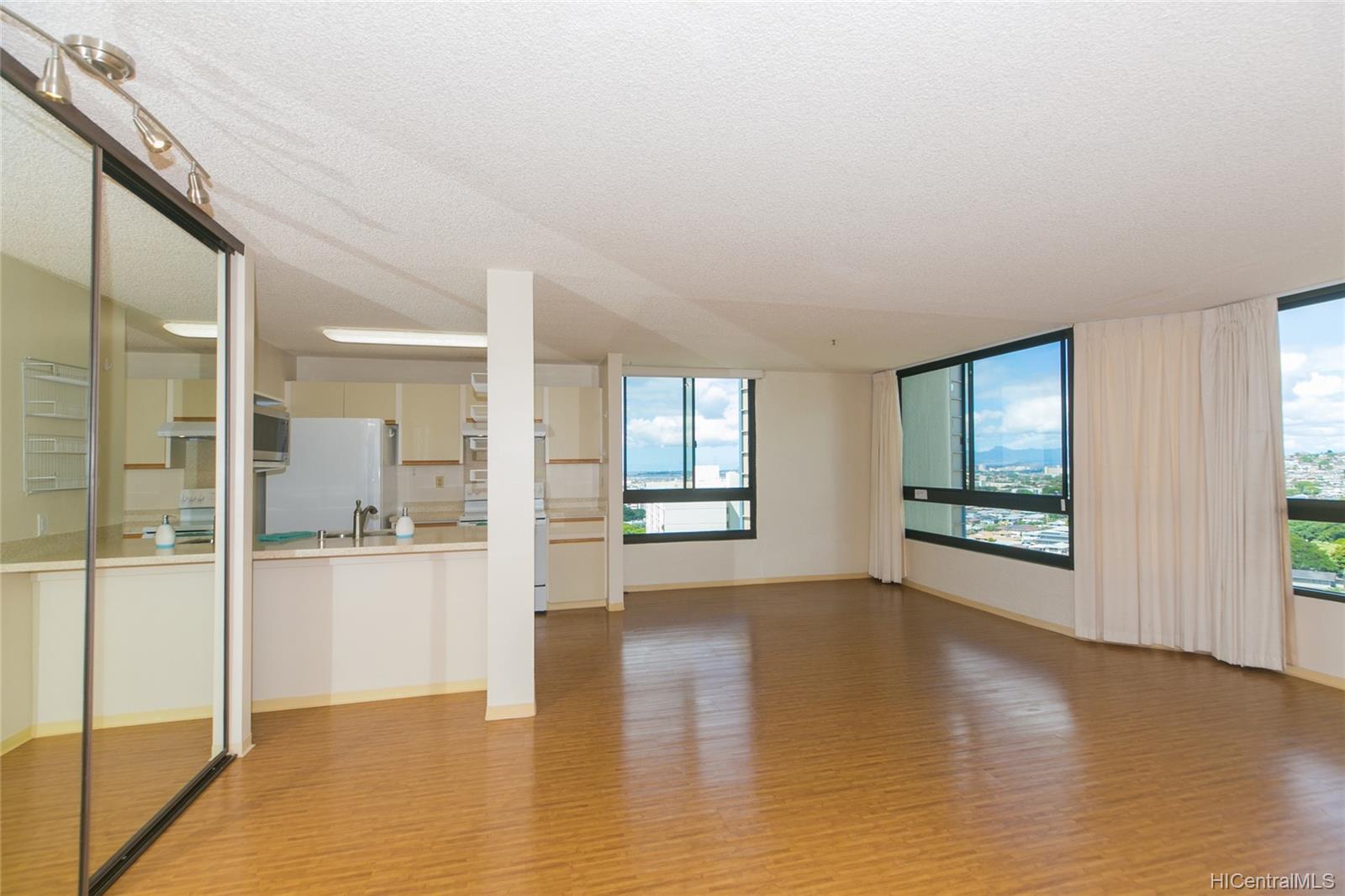 55 S Judd Street  Unit 1807
