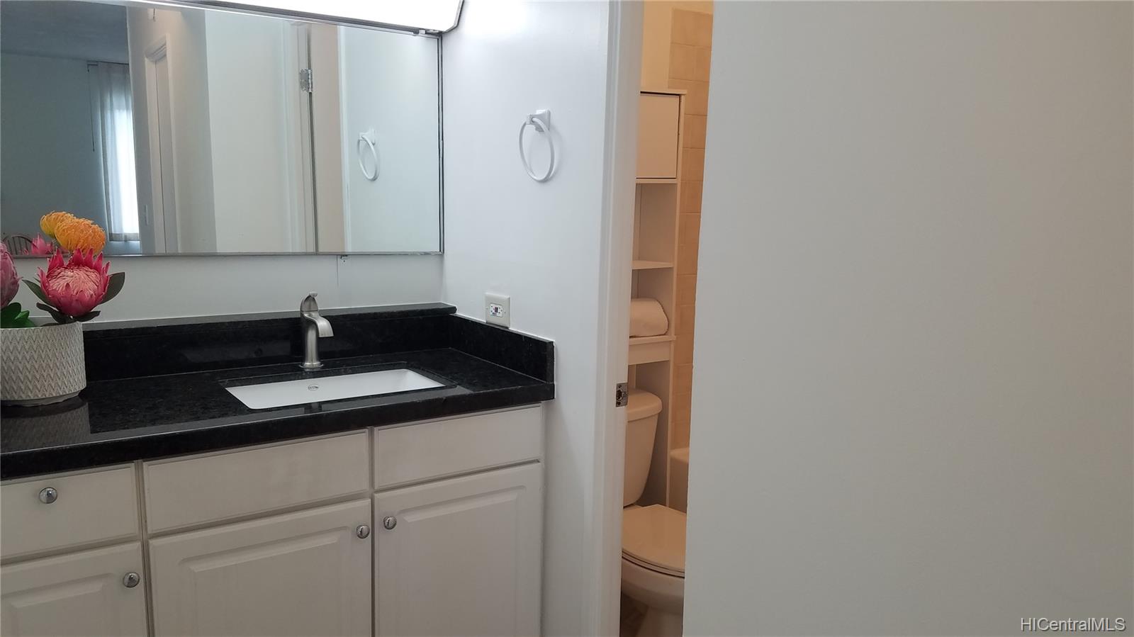 98-1038 Moanalua Road  Unit 7-608