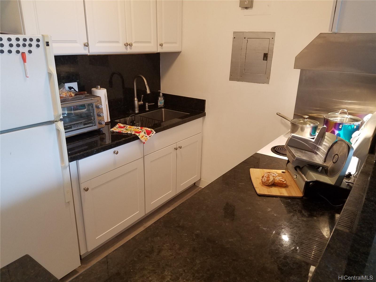 98-1038 Moanalua Road  Unit 7-608