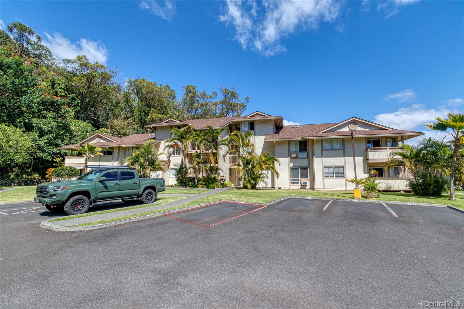 95-510 Wikao Street  Unit M105