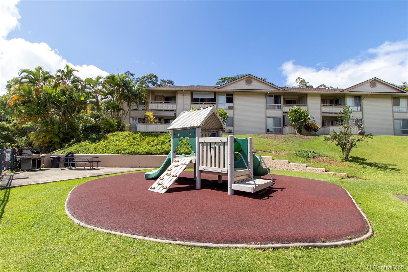 95-510 Wikao Street  Unit M105