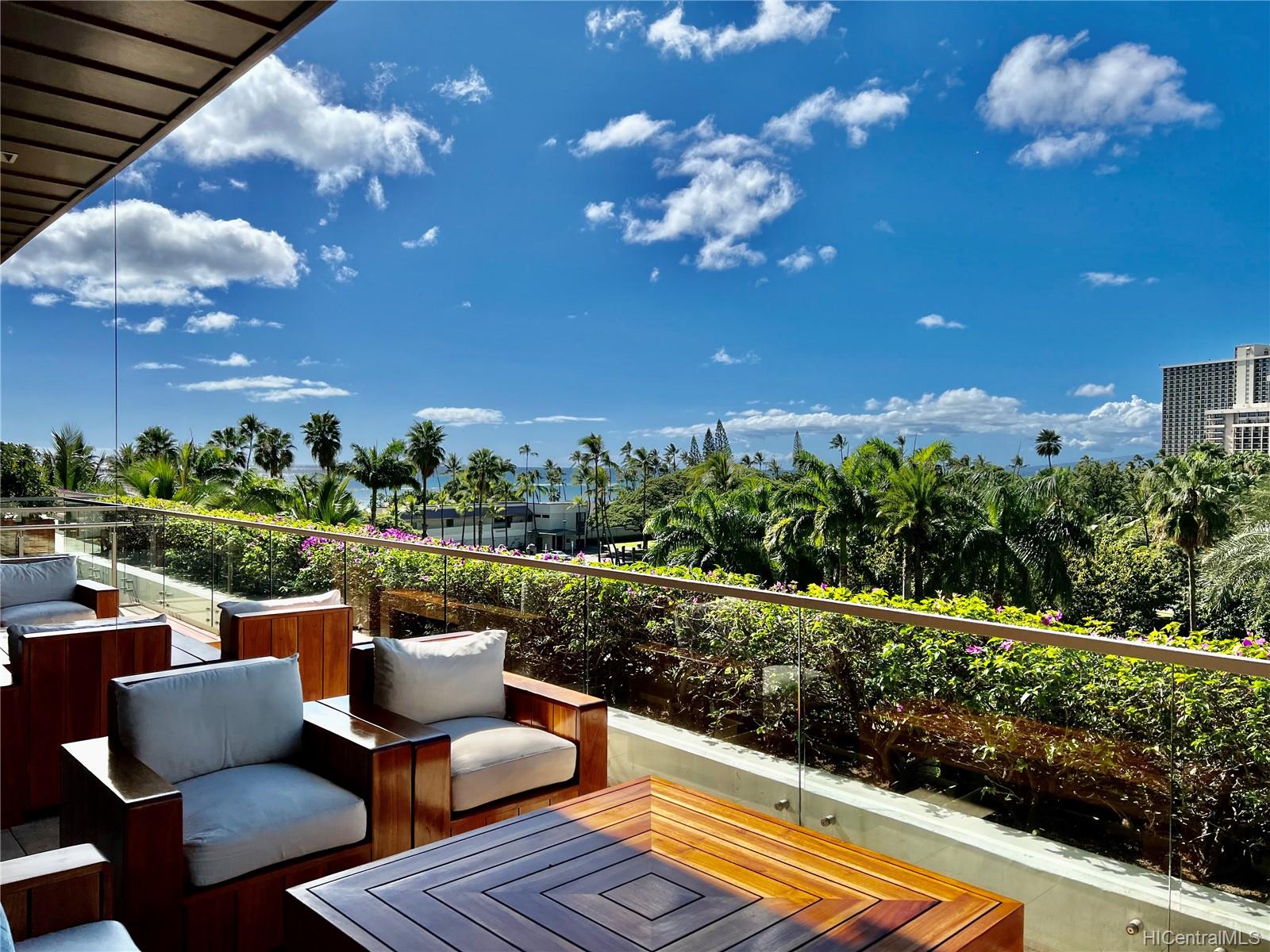 223 Saratoga Road  Unit 1008