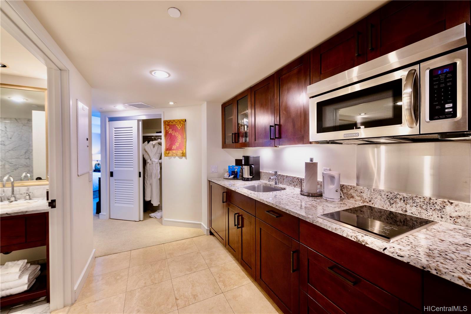 223 Saratoga Road  Unit 1008