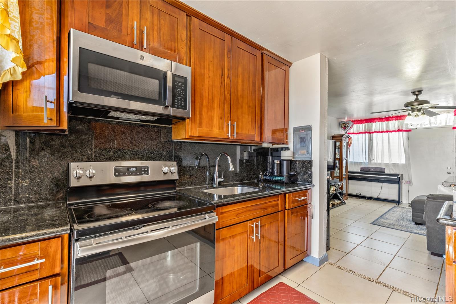 1119 Kokea Street  Unit C201