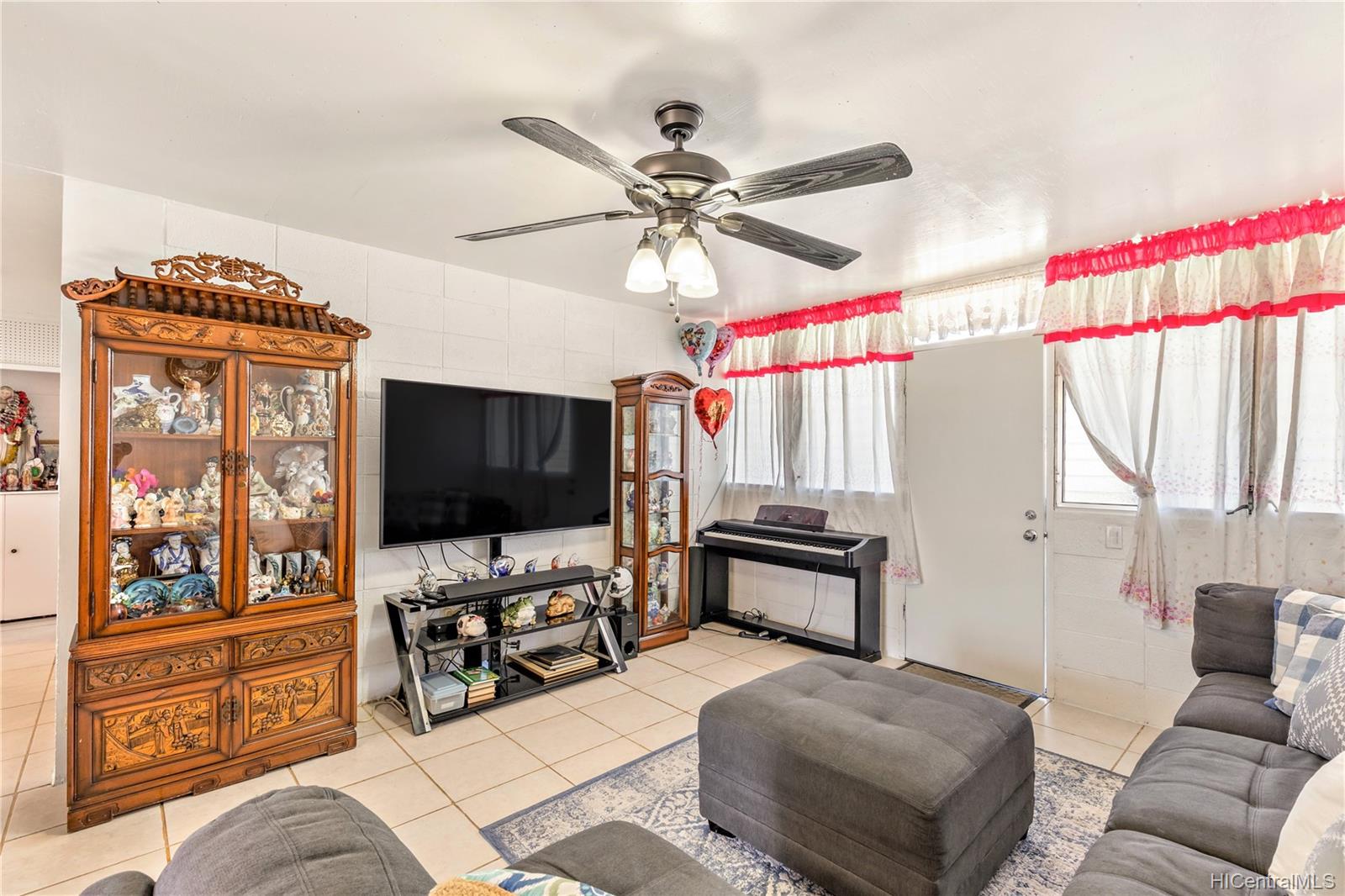 1119 Kokea Street  Unit C201