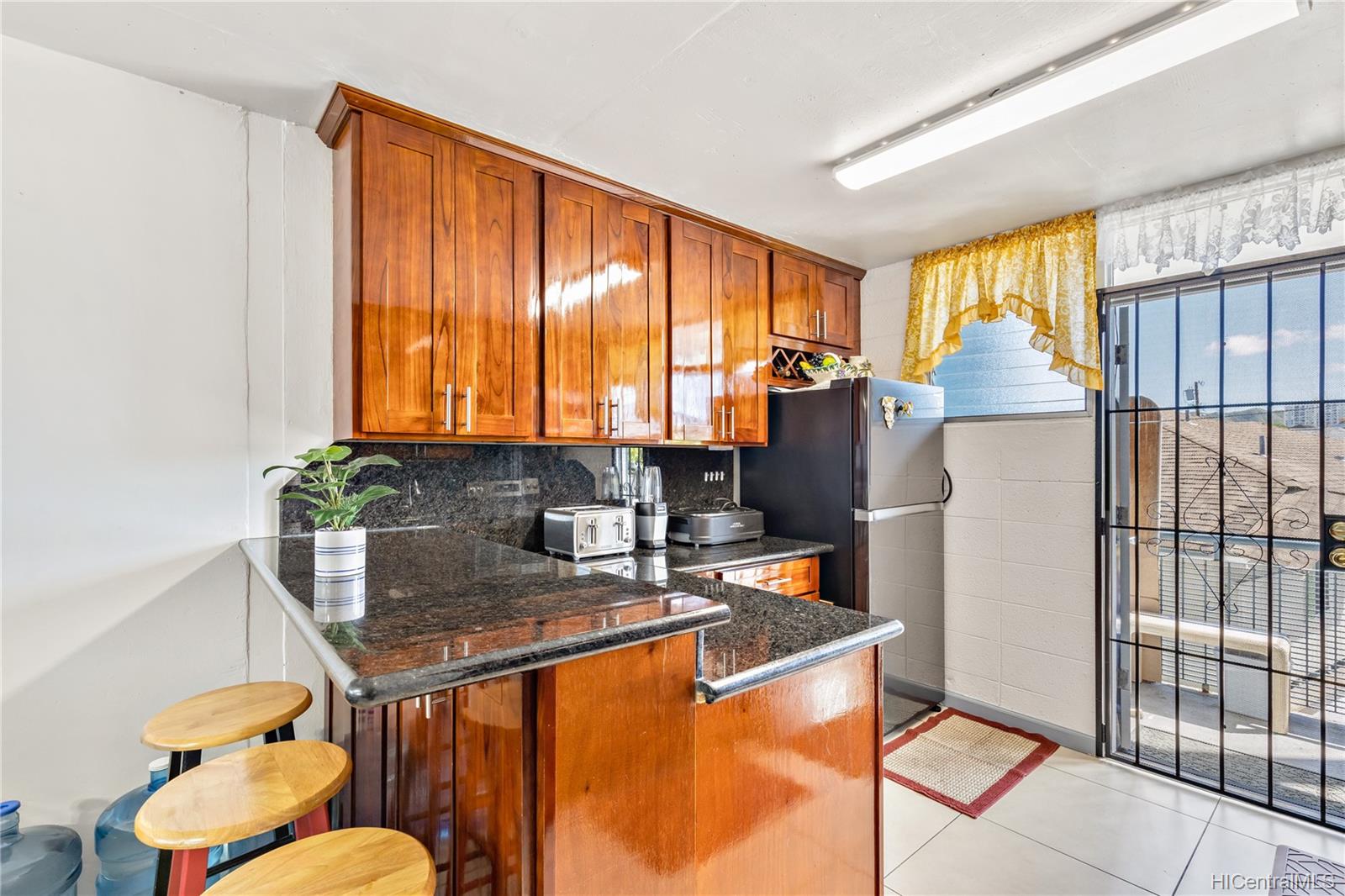 1119 Kokea Street  Unit C201