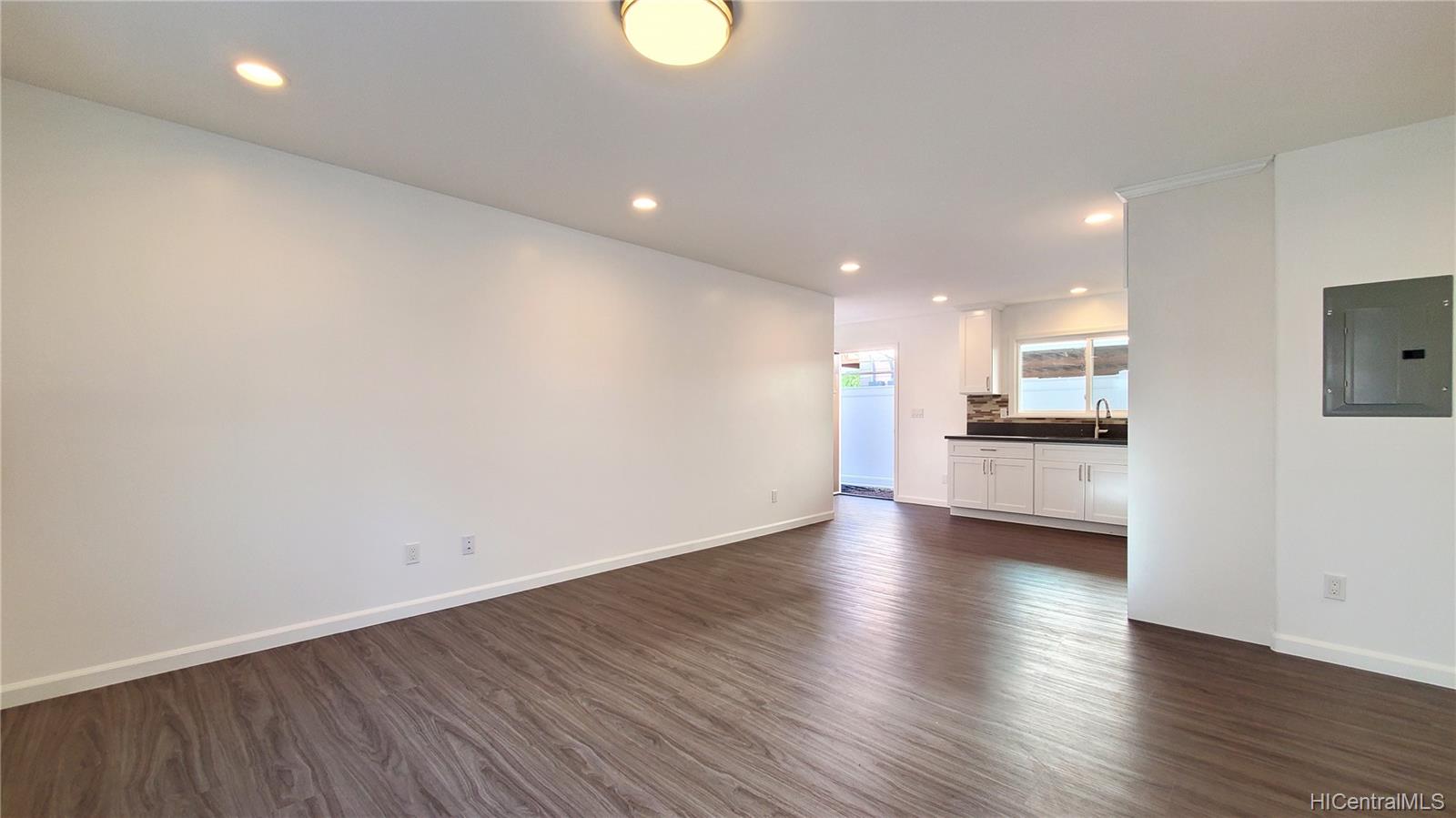 87-1446 Akowai Road