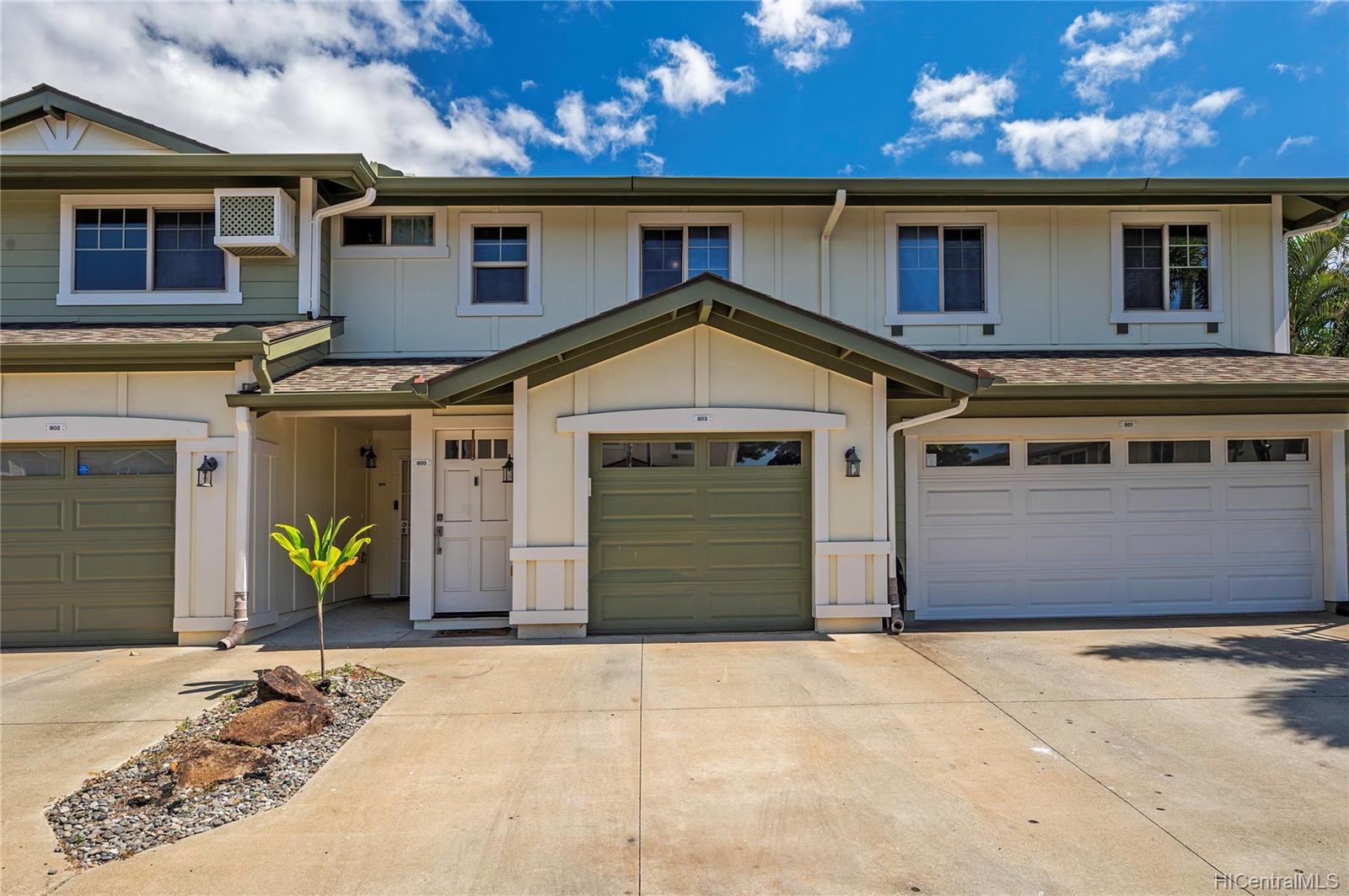 91-1179 Kaiau Avenue  Unit 803