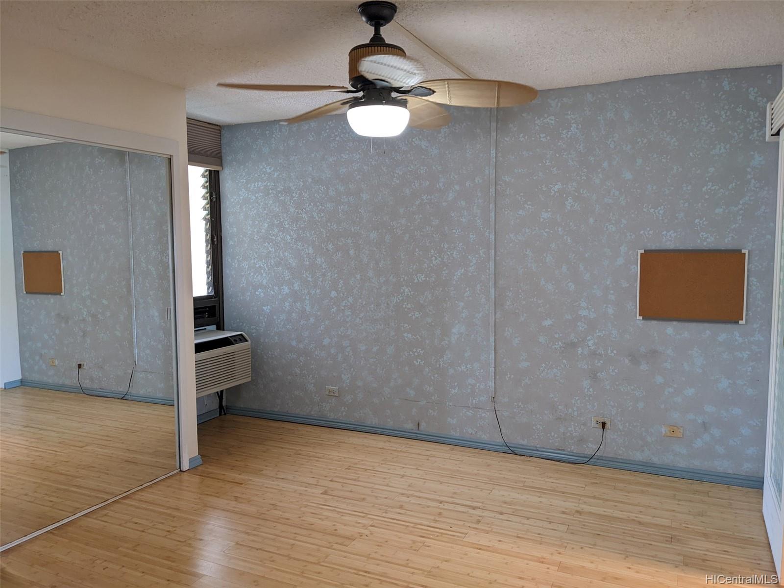 501 Hahaione Street  Unit 1/10J