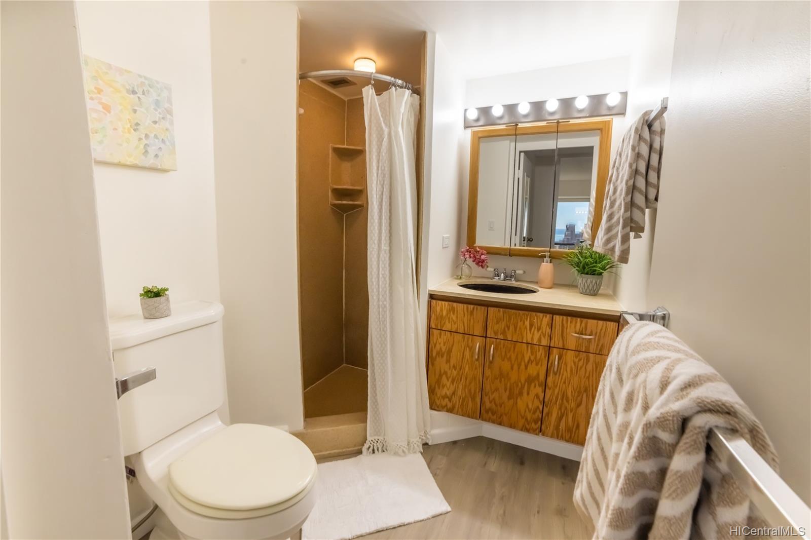 1750 Kalakaua Avenue  Unit 3803