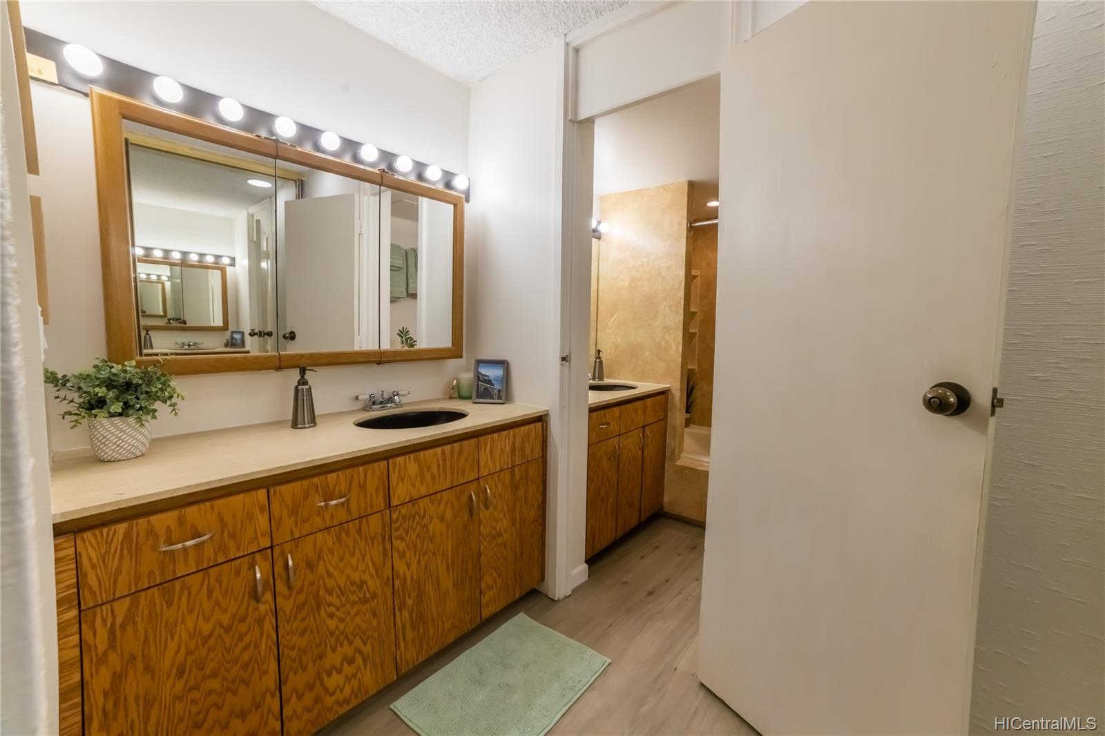 1750 Kalakaua Avenue  Unit 3803