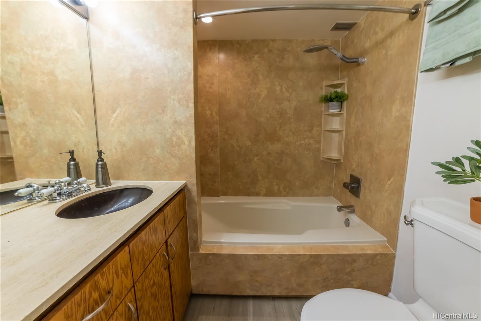 1750 Kalakaua Avenue  Unit 3803
