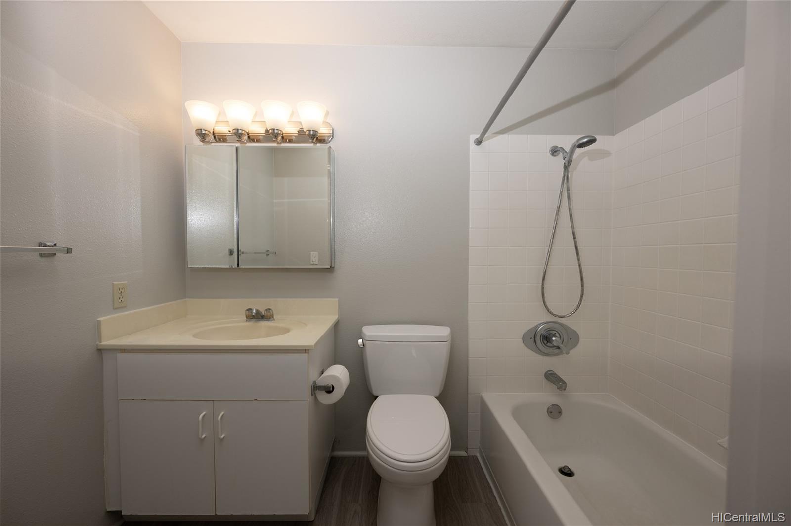 95-510 Wikao Street  Unit N205