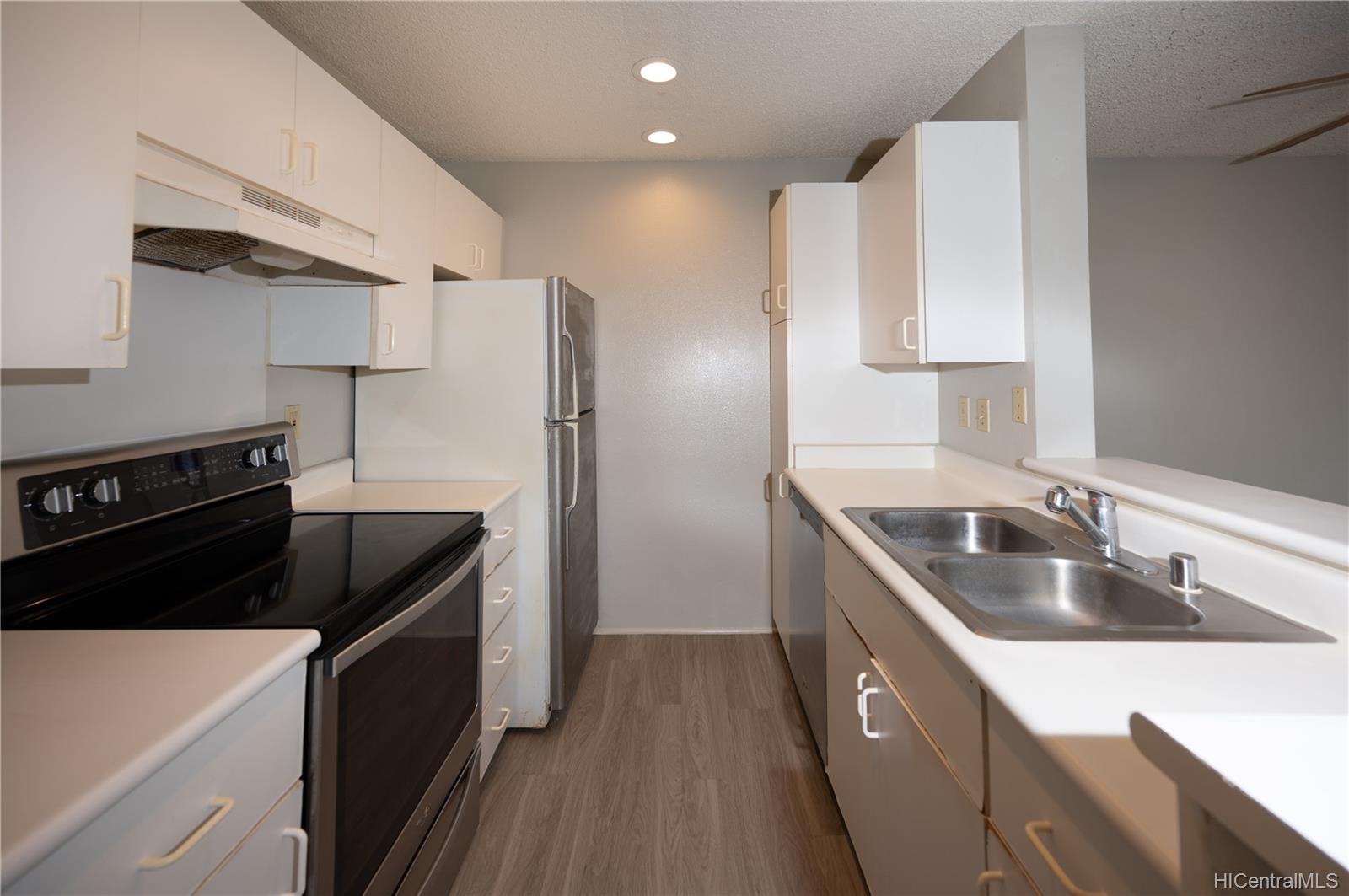 95-510 Wikao Street  Unit N205