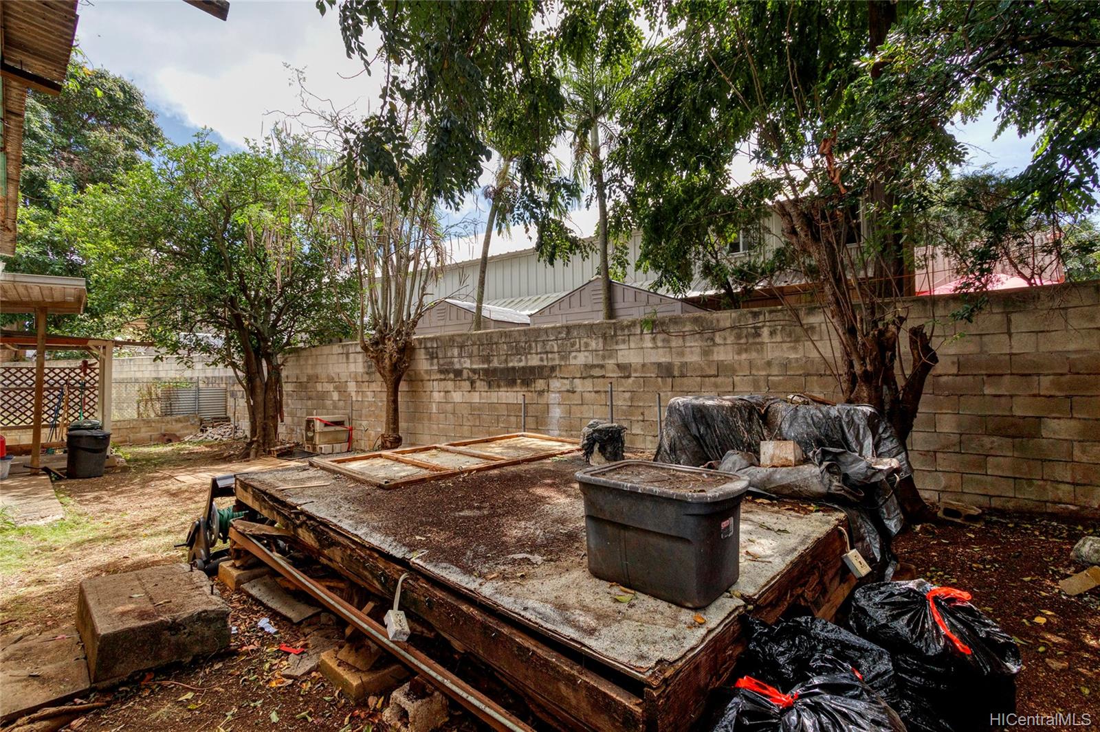 2307 N School Street  Unit A