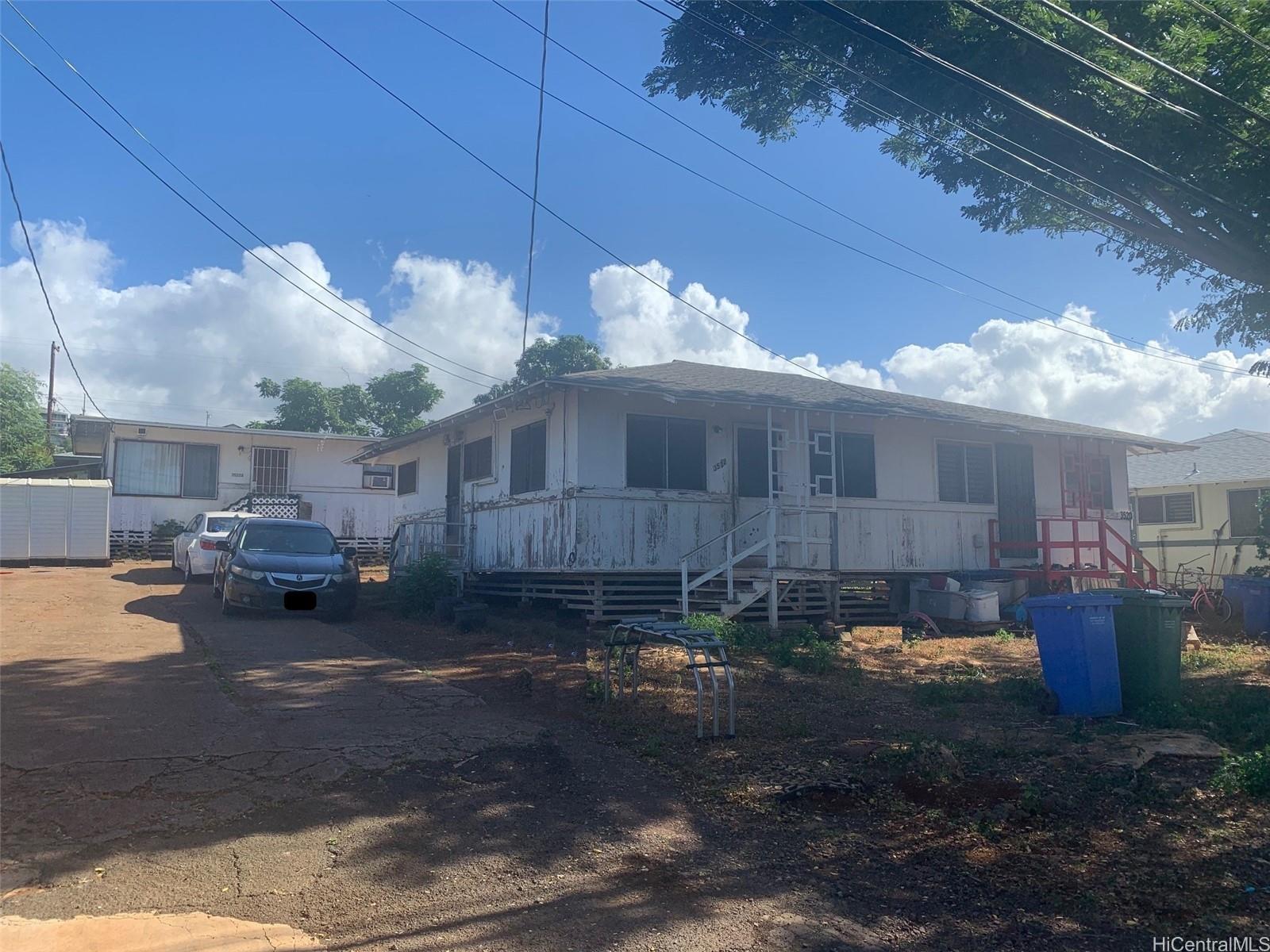 3520 Salt Lake Boulevard Honolulu HI 96818 sold on 08302022