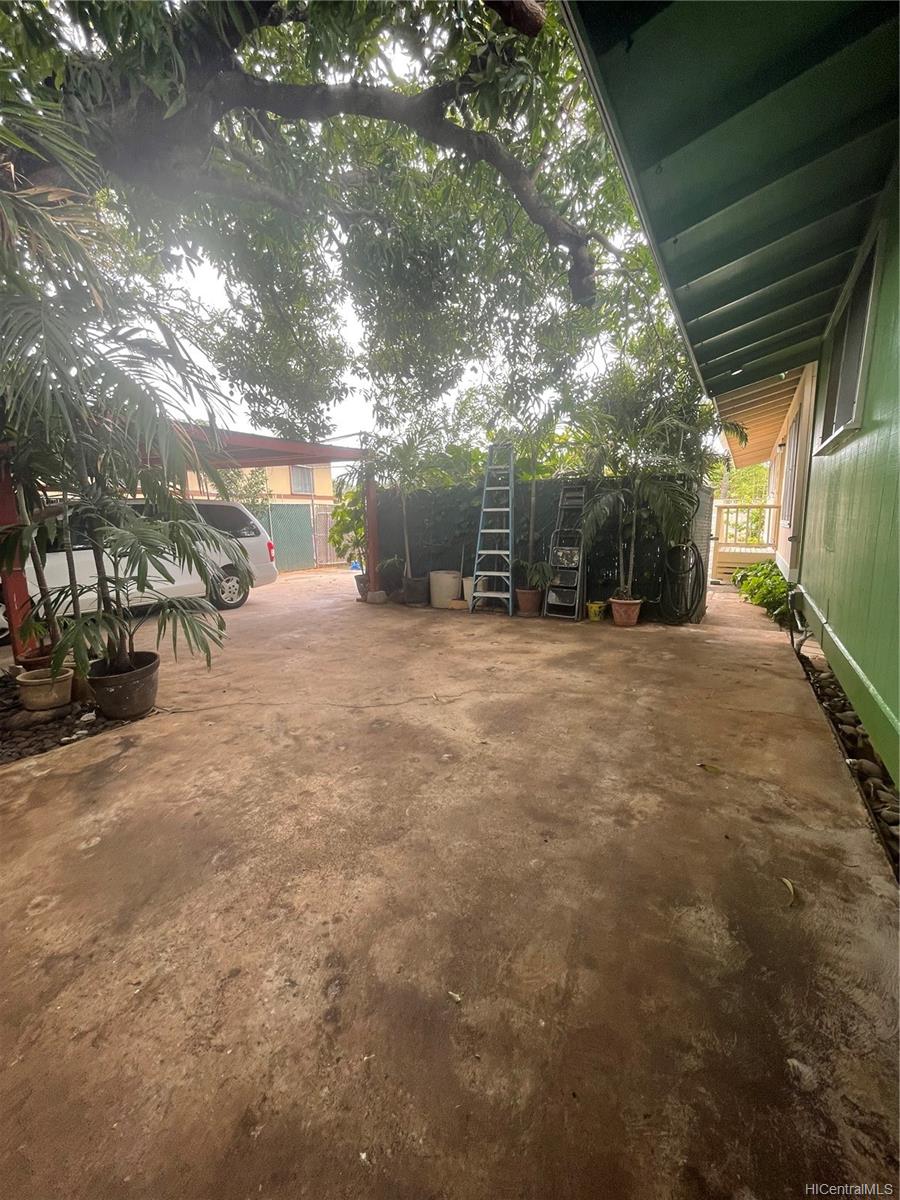 87-159B Kulaaupuni Street