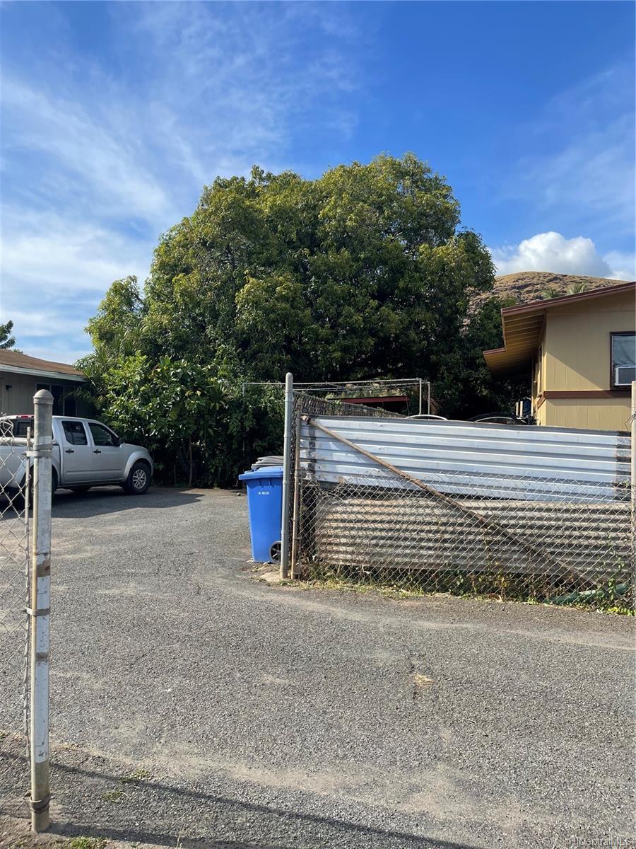 87-159B Kulaaupuni Street