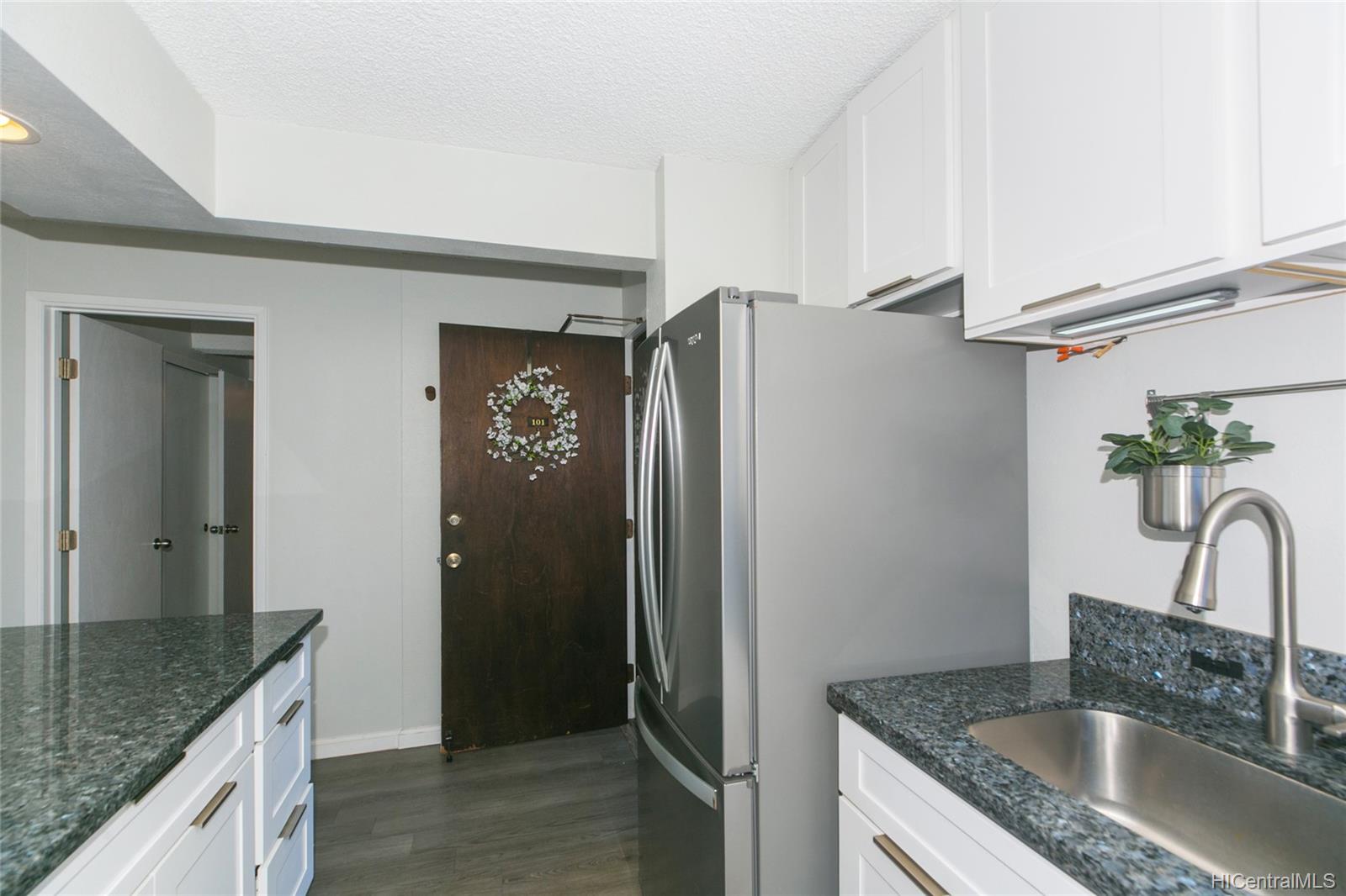 2439 Kapiolani Boulevard  Unit 101