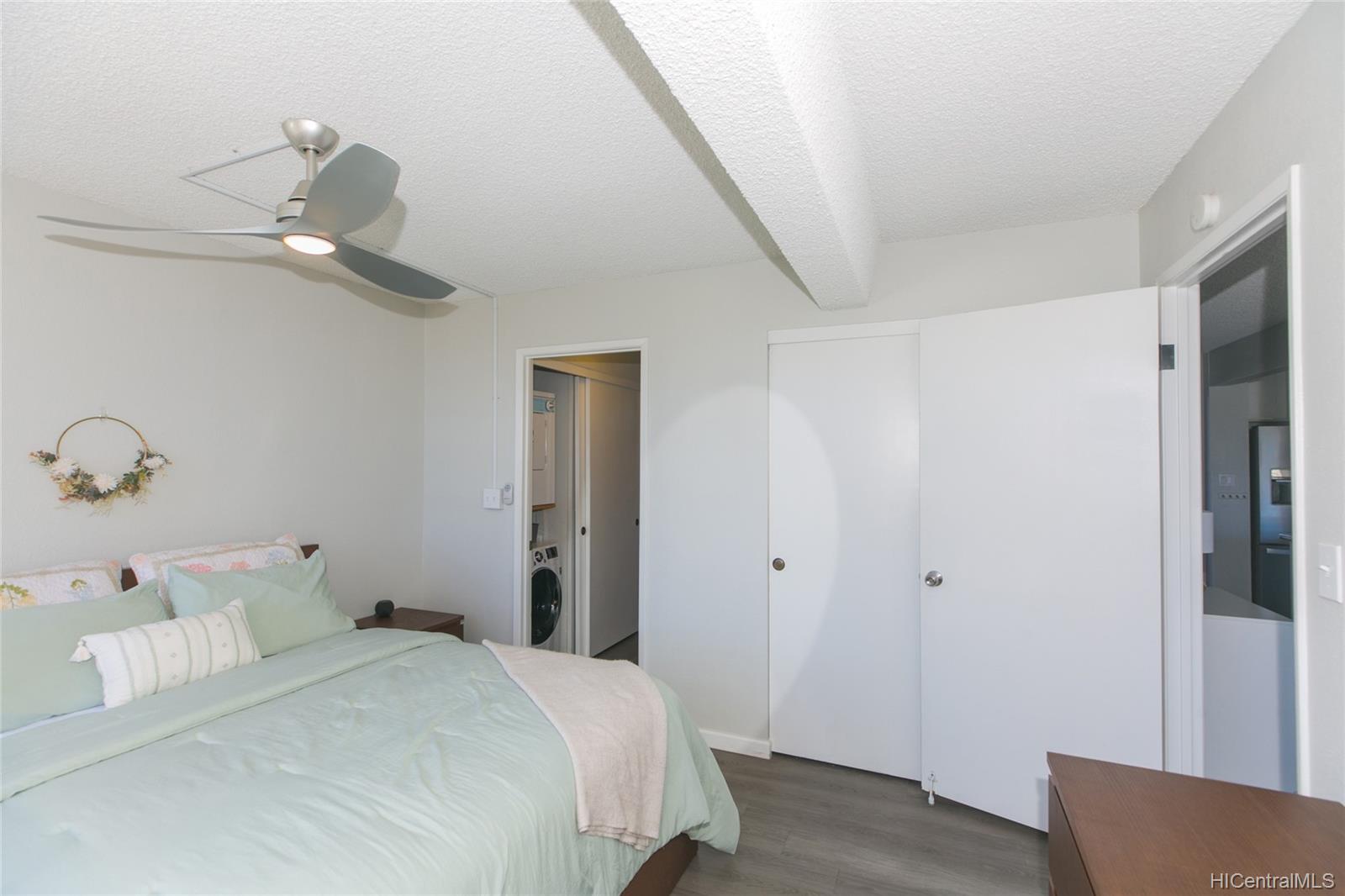 2439 Kapiolani Boulevard  Unit 101