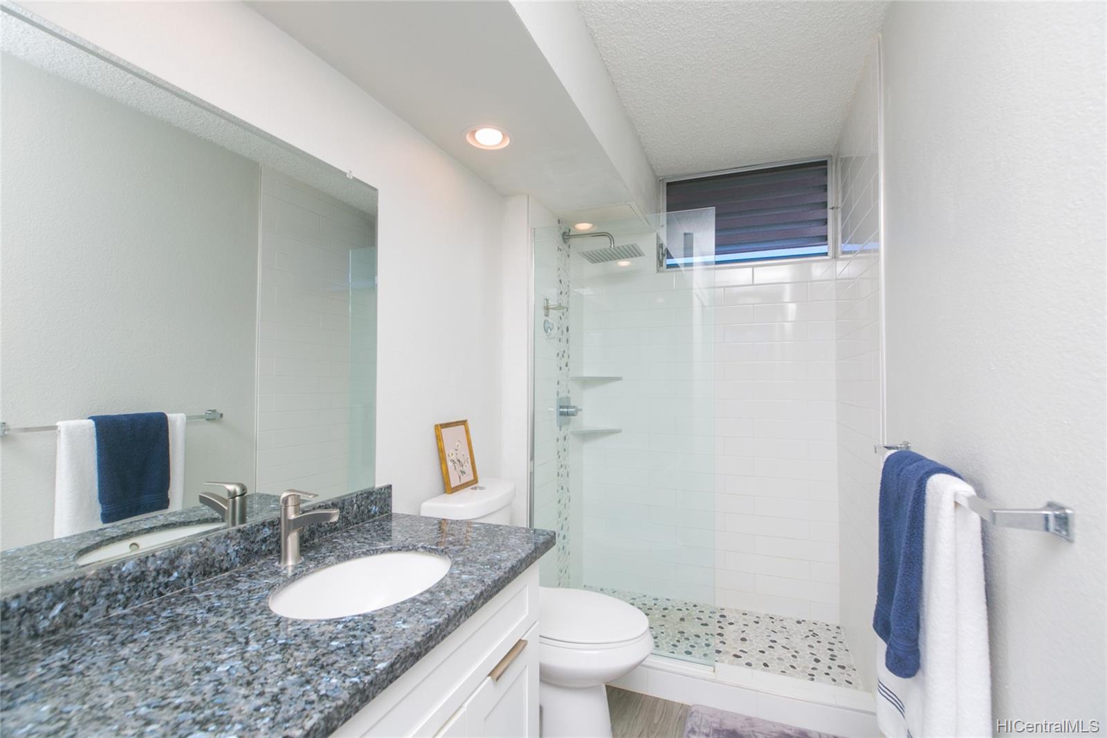 2439 Kapiolani Boulevard  Unit 101