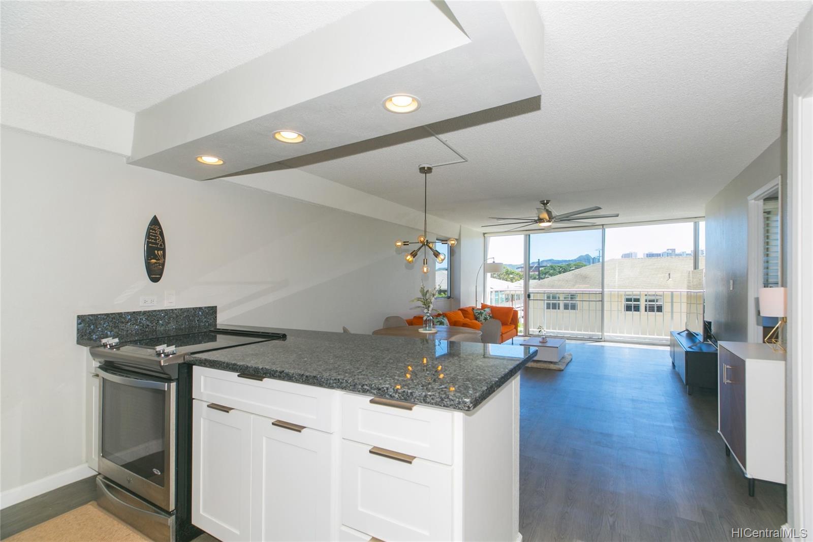 2439 Kapiolani Boulevard  Unit 101