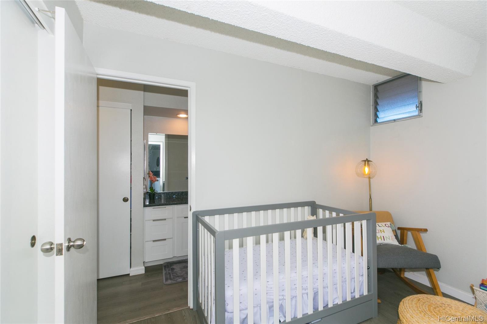 2439 Kapiolani Boulevard  Unit 101