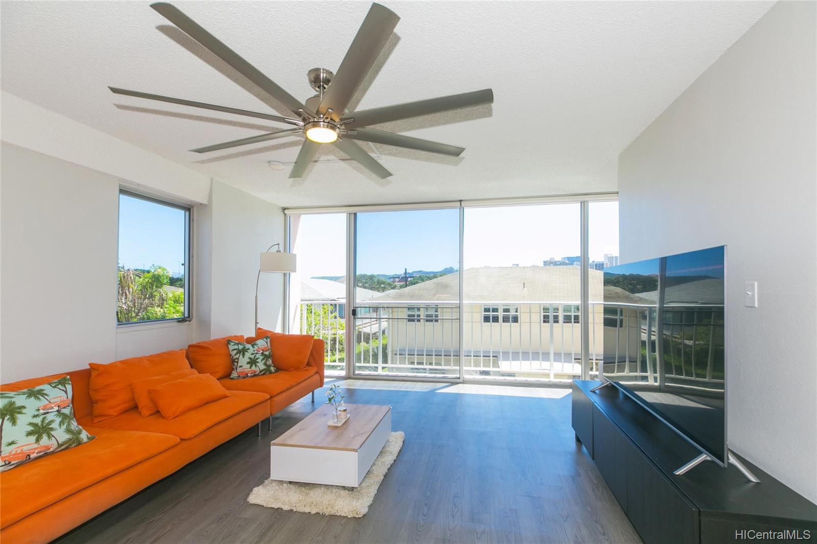 2439 Kapiolani Boulevard  Unit 101