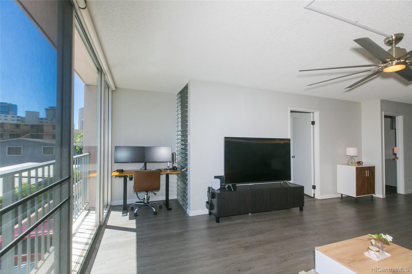 2439 Kapiolani Boulevard  Unit 101