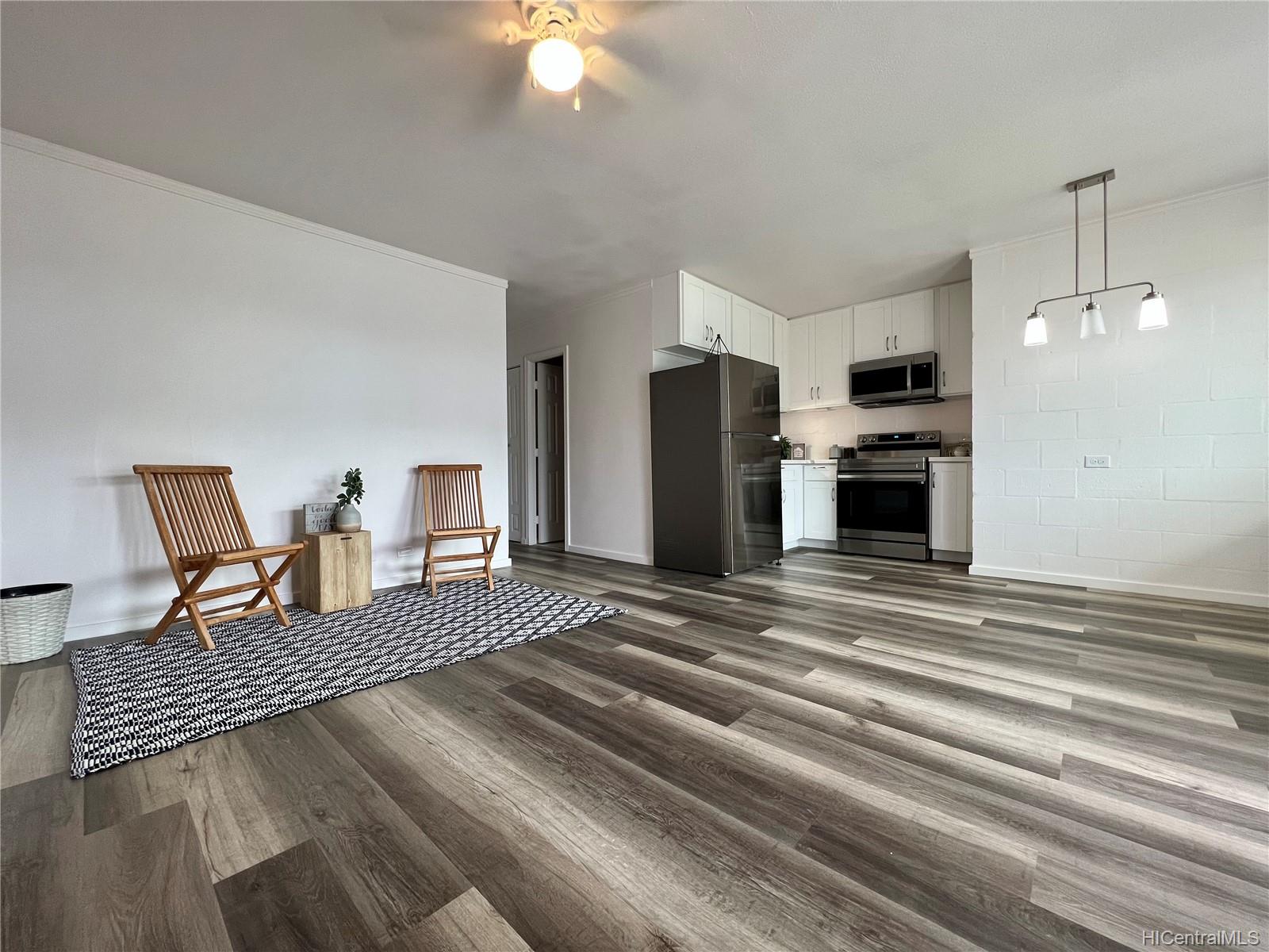 94-249 Waikele Road  Unit B214