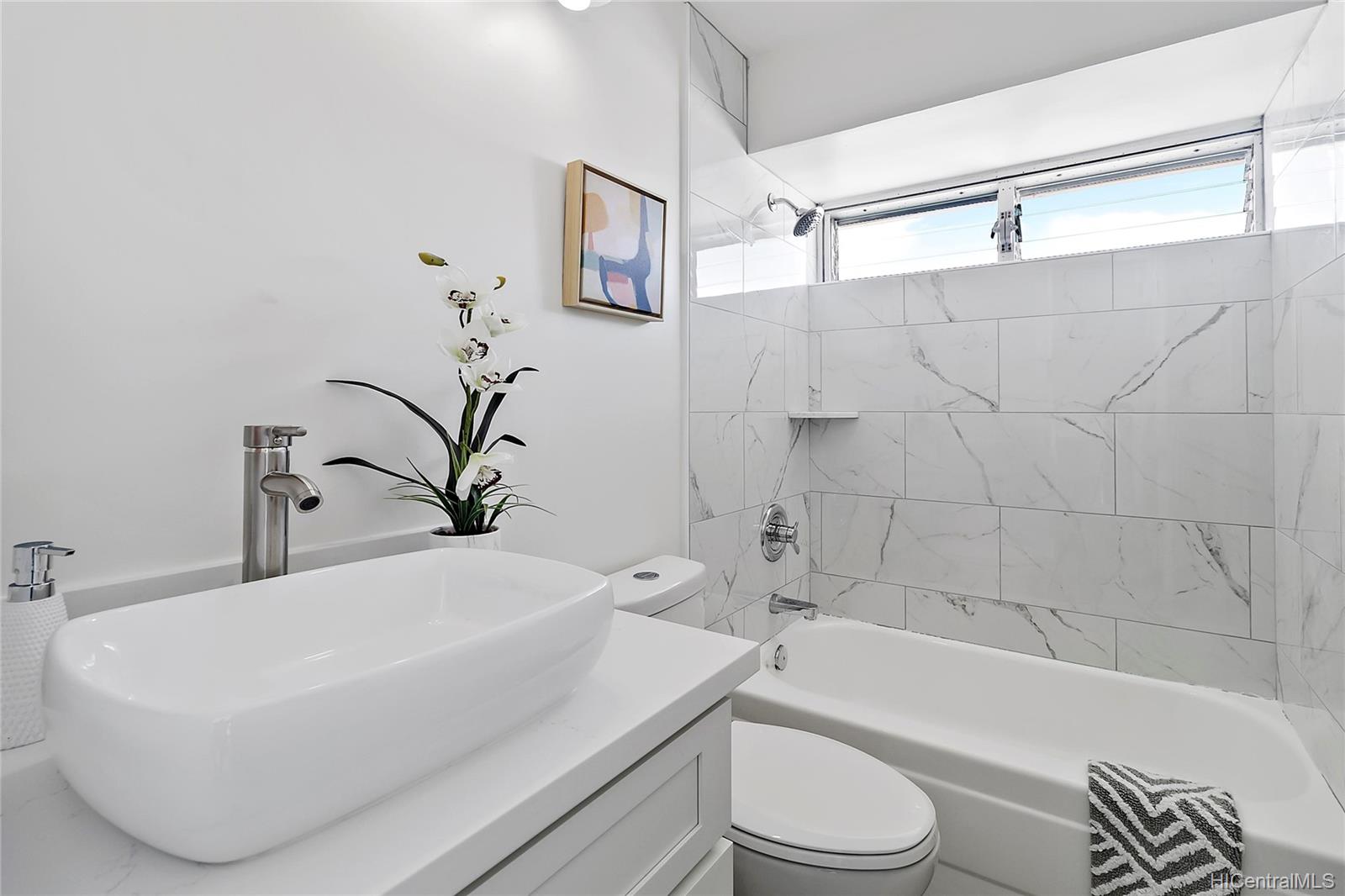 2525 Date Street  Unit 1802