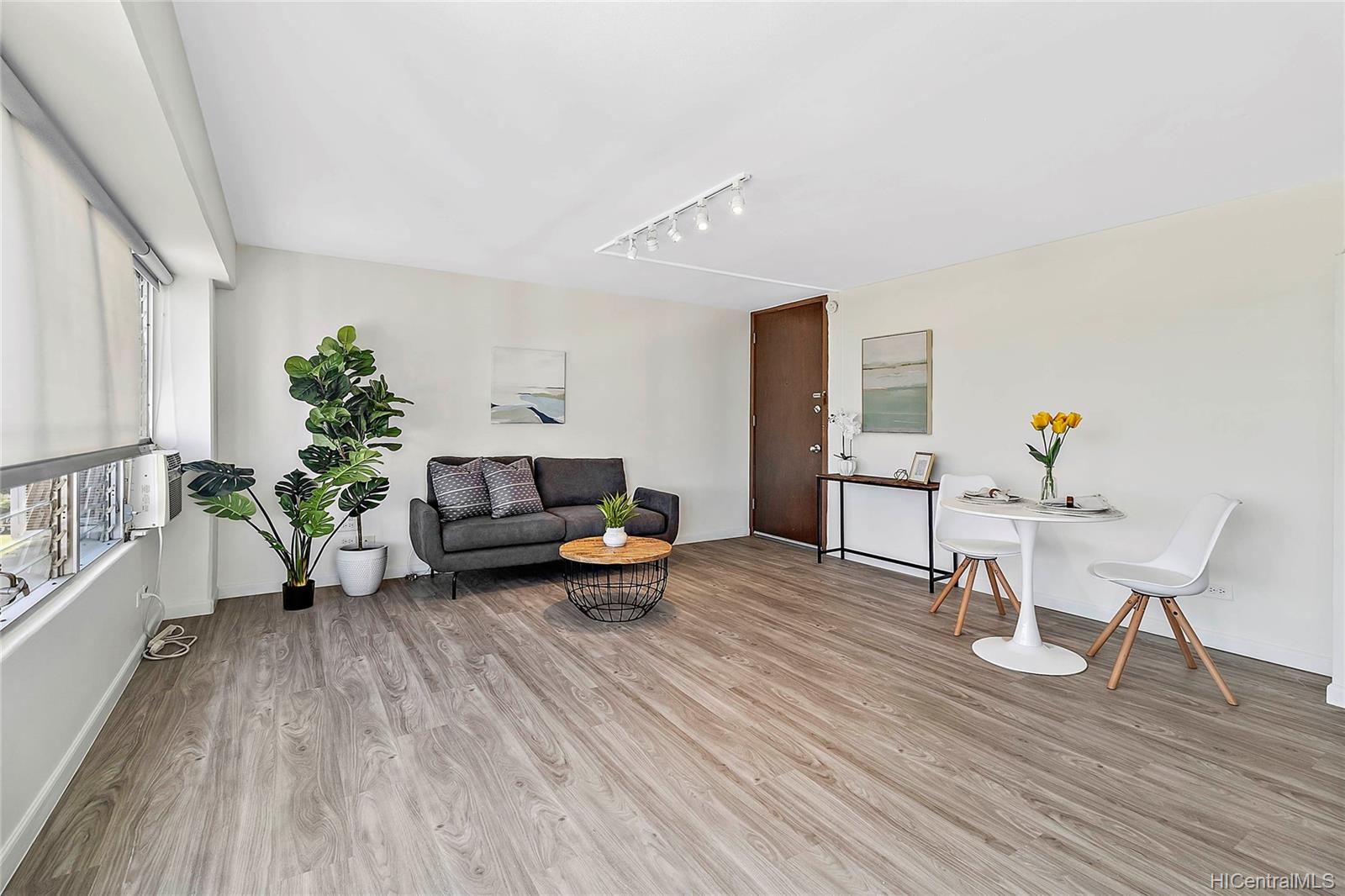 2525 Date Street  Unit 1802