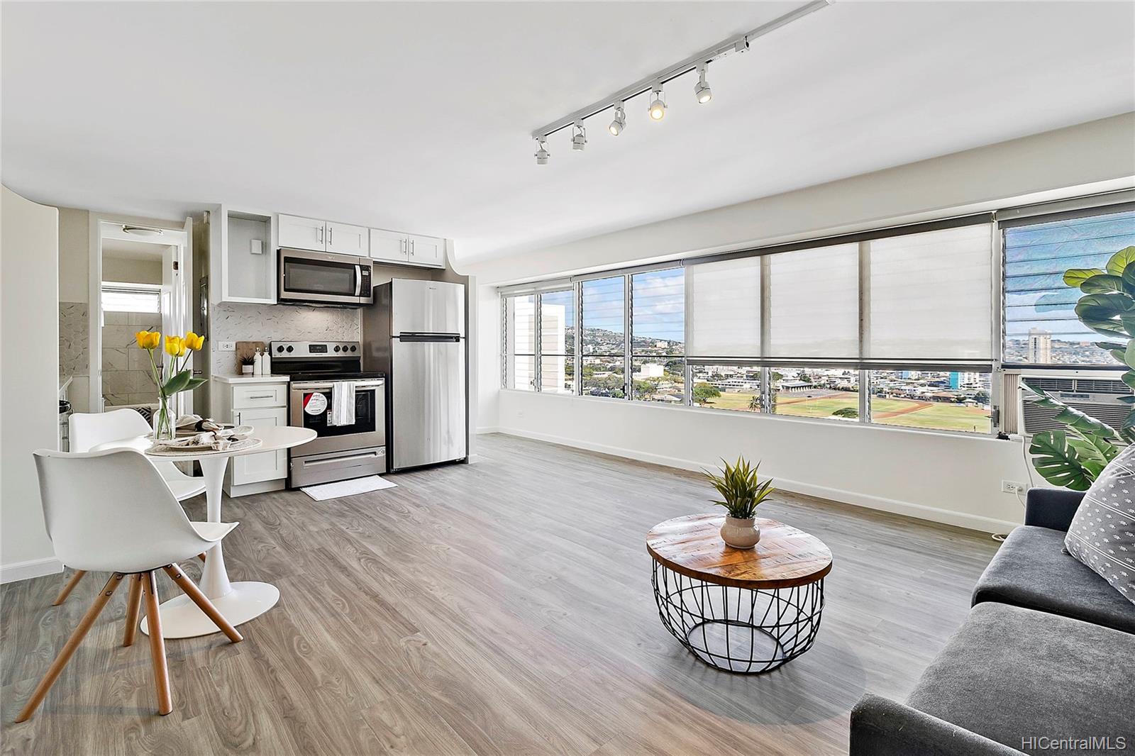 2525 Date Street  Unit 1802