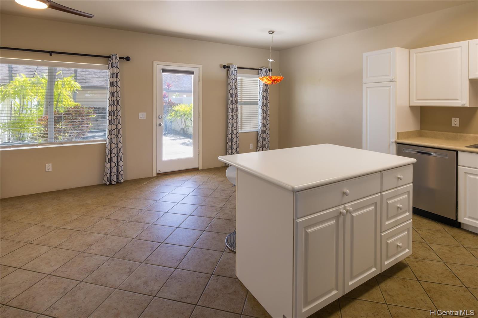 91-1037 Kaipalaoa Street  Unit 1203