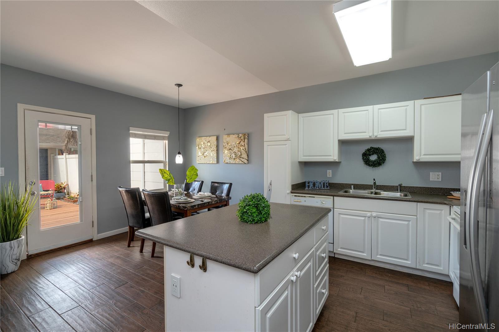 91-1009 Kaipalaoa Street  Unit 304
