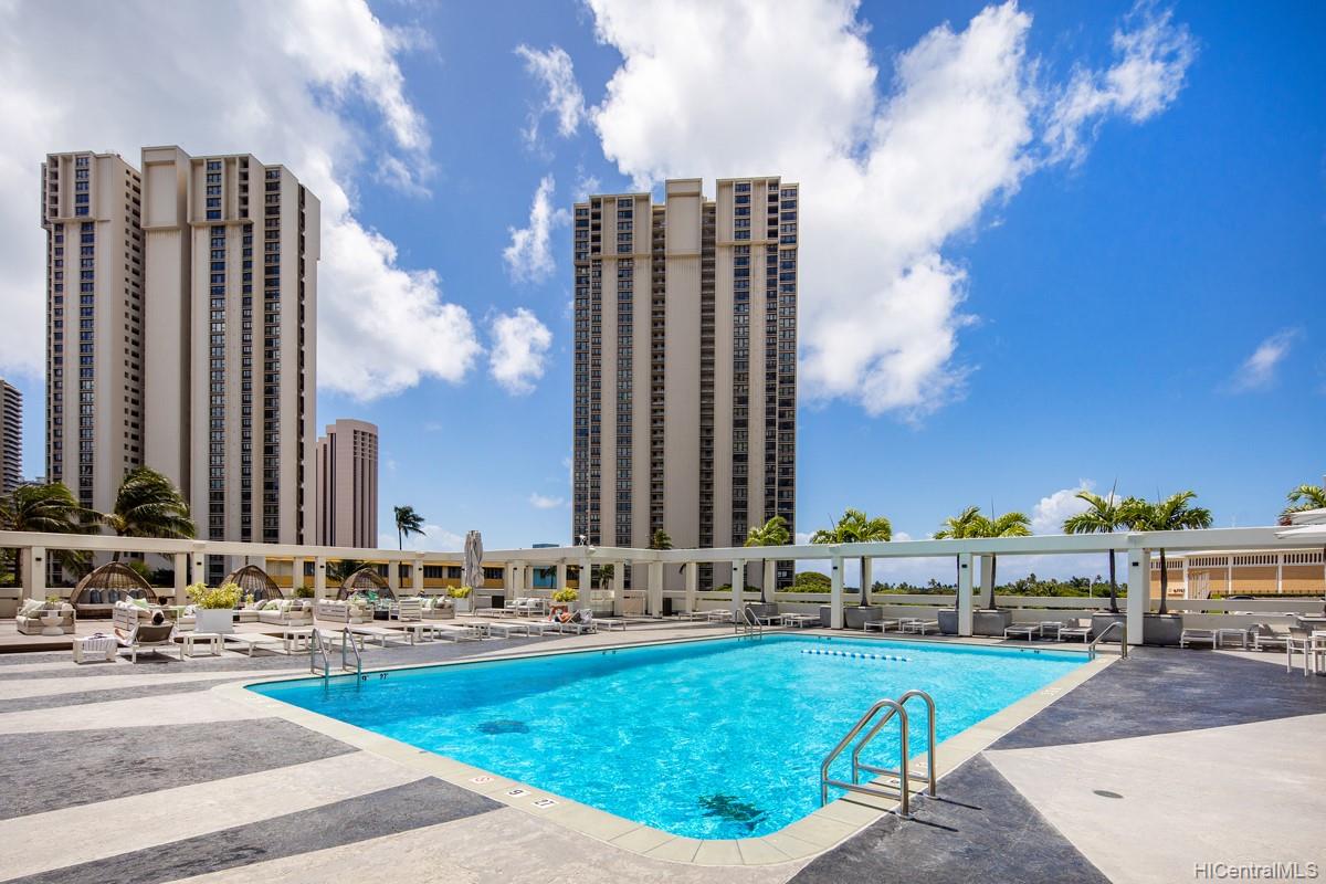 410 Atkinson Drive  Unit 1027