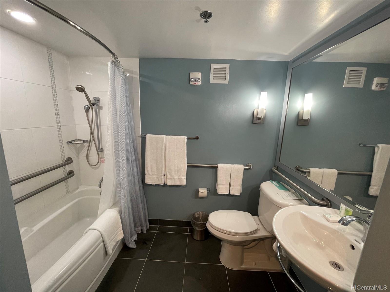 410 Atkinson Drive  Unit 1131