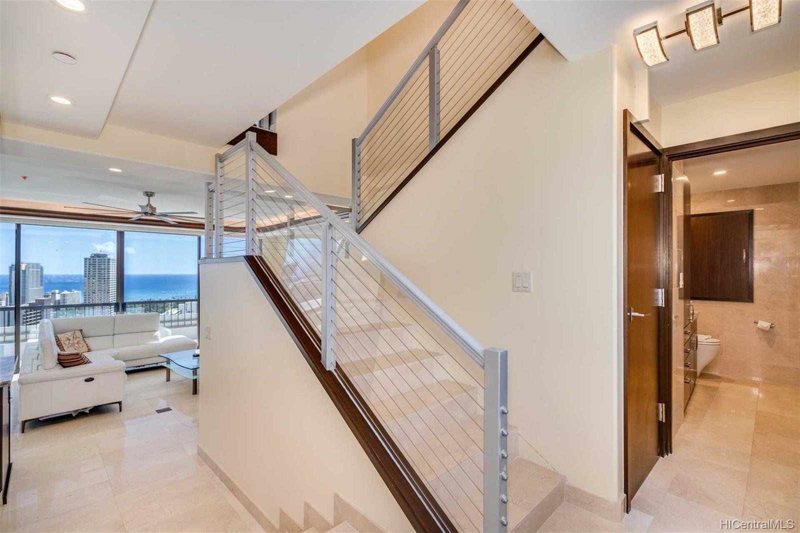 2333 Kapiolani Boulevard  Unit 3517