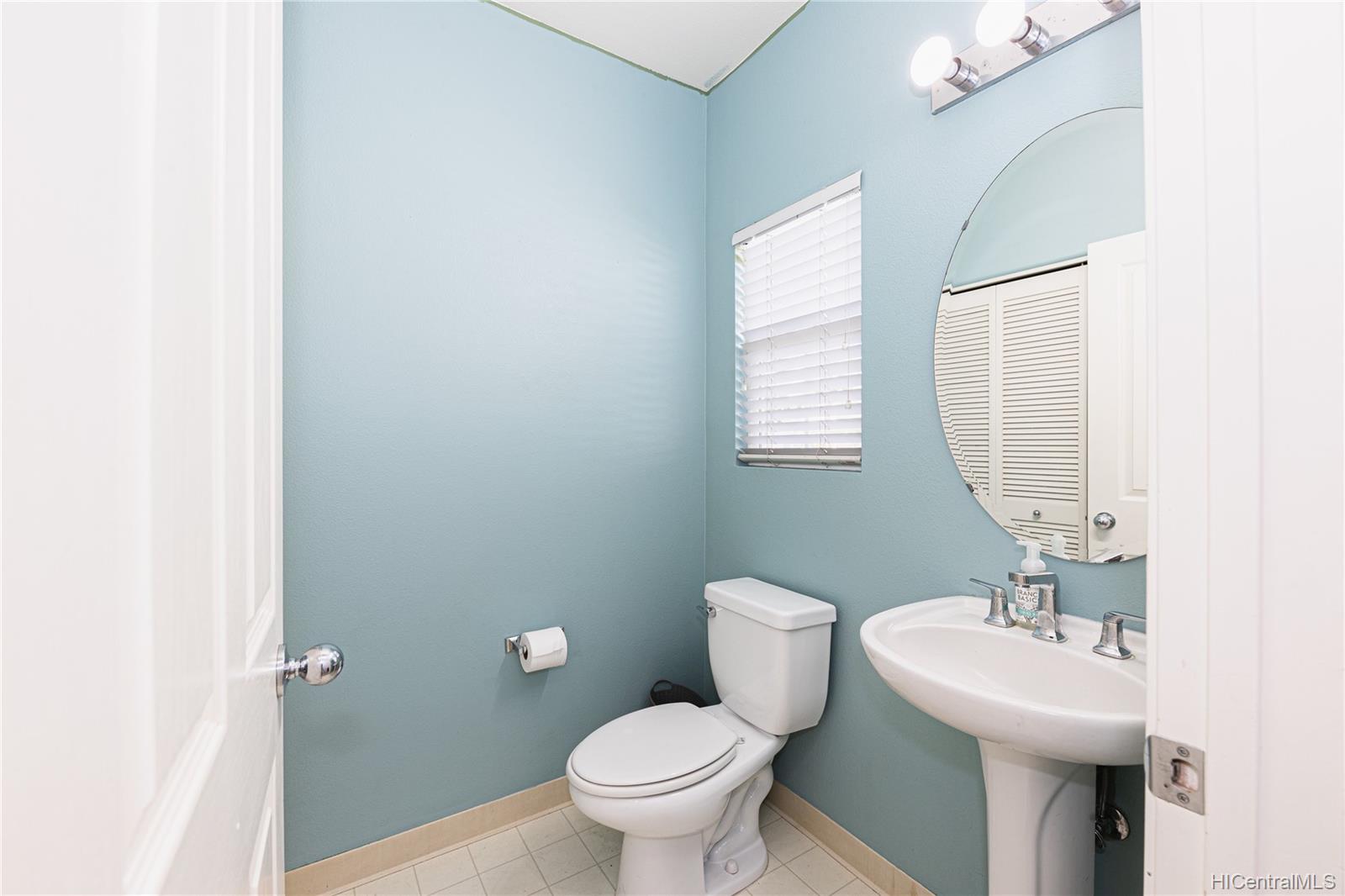 91-1091 Kaileolea Drive  Unit 2F2
