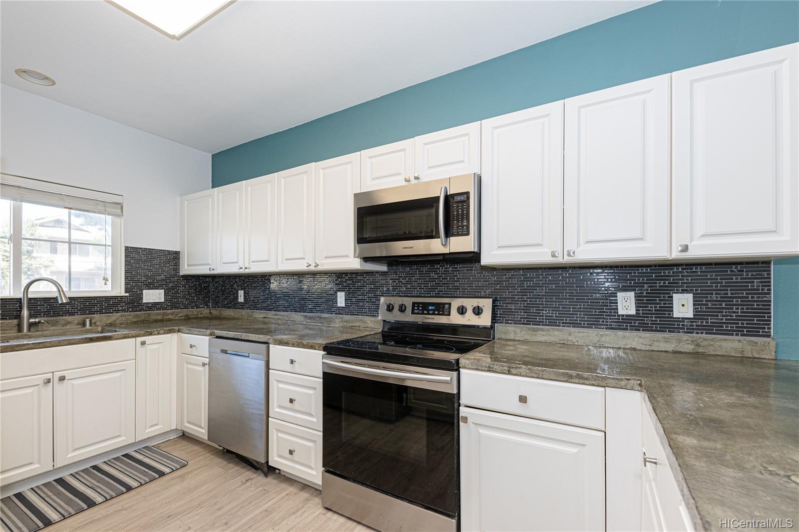 91-1091 Kaileolea Drive  Unit 2F2