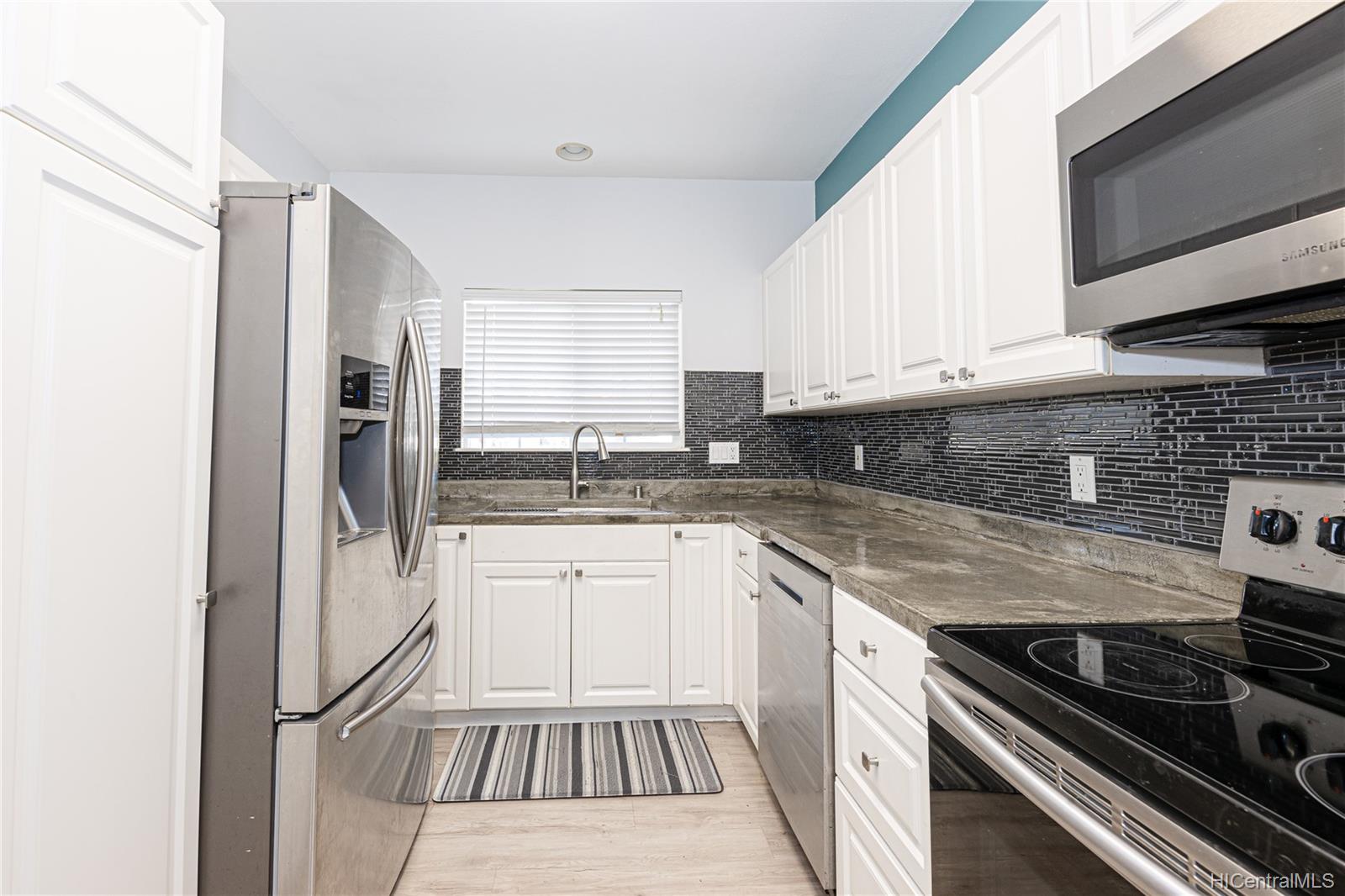 91-1091 Kaileolea Drive  Unit 2F2